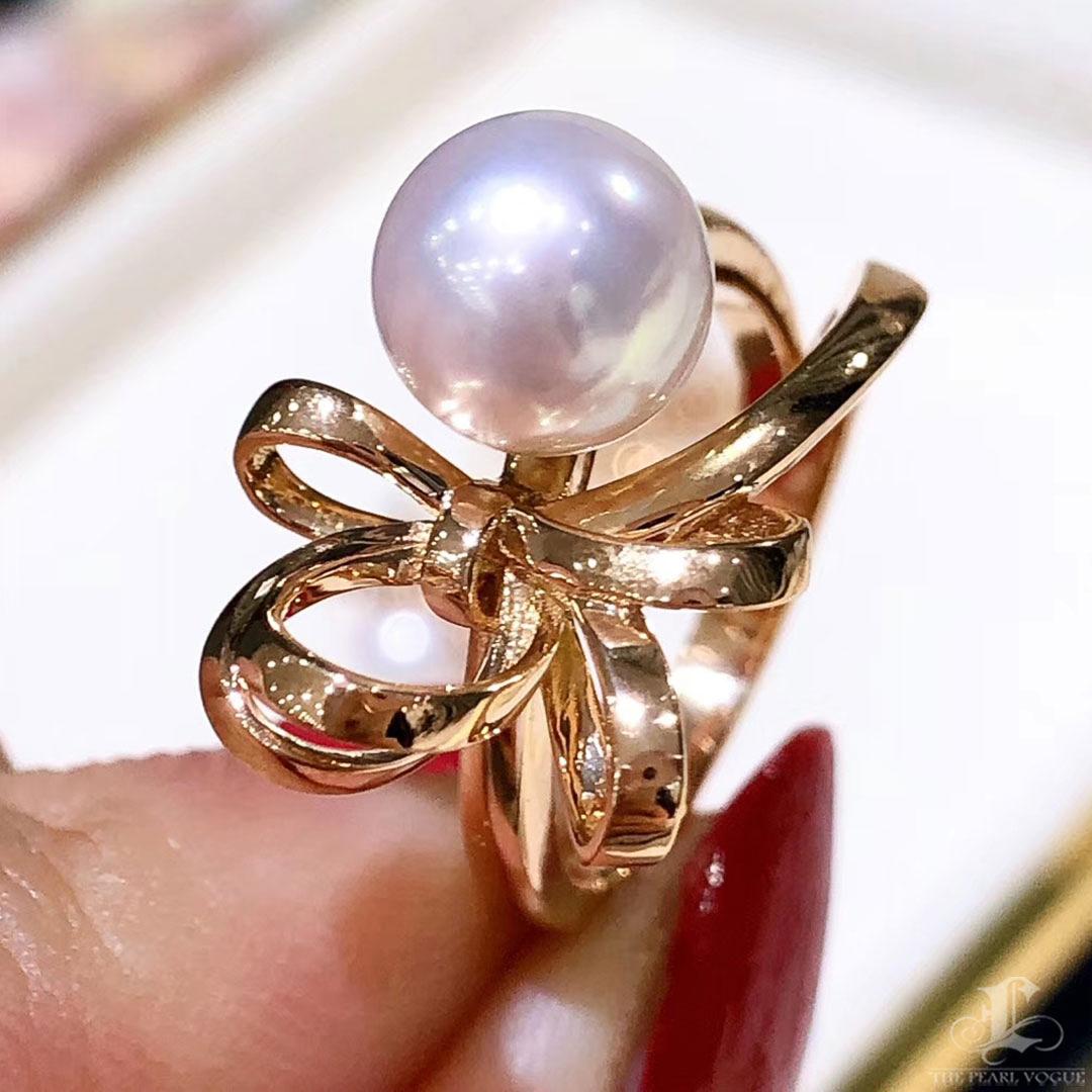 【Sculpted Geometry】 Ribbon Aurora Akoya Pearl Earrings and Ring Set For Sale 2