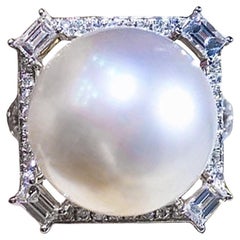 【Sculpted Geometry】Architect Frame Aurora South Sea Pearl & Diamond Ring
