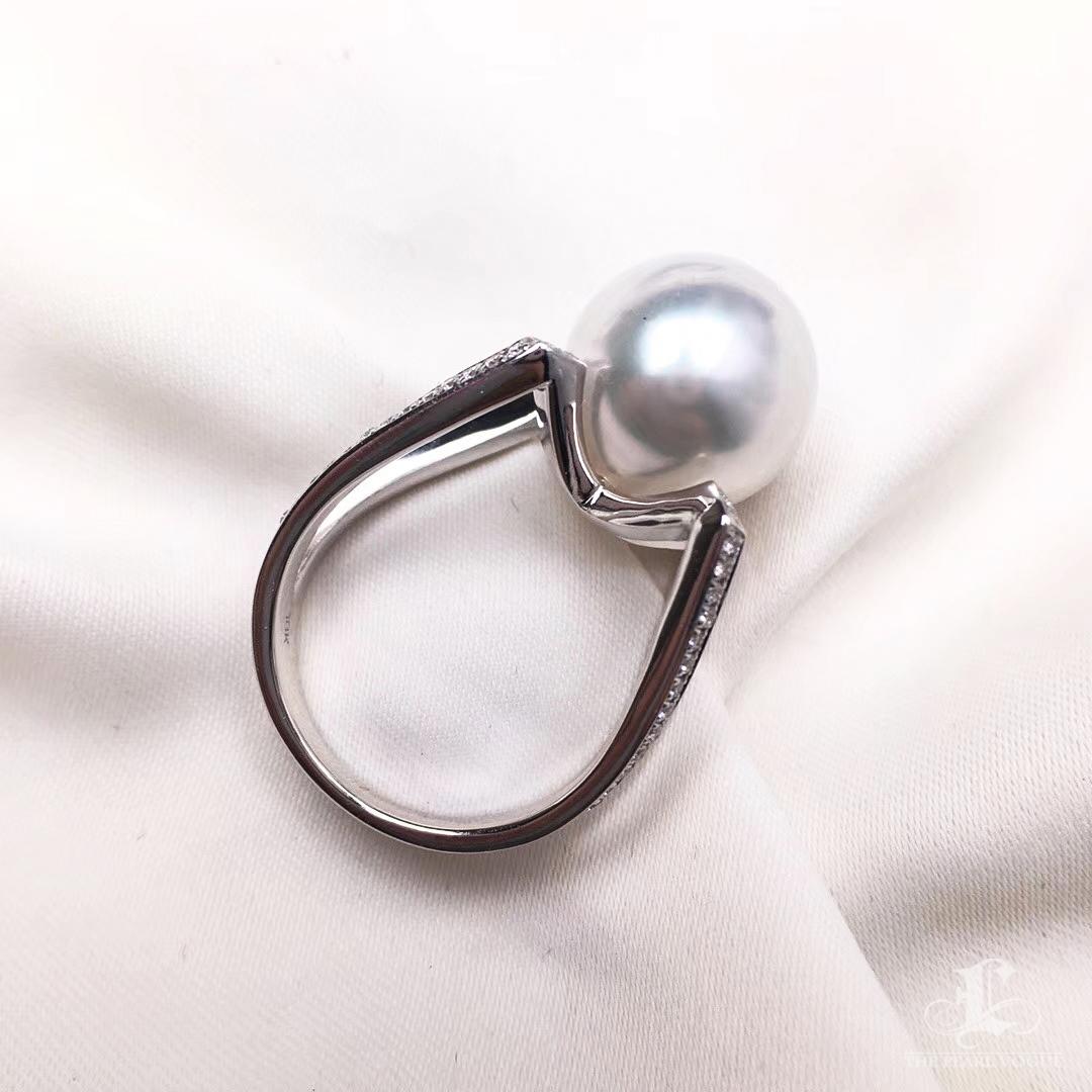 【Sculptée Géométrie】Architecturale Perle des mers du Sud et diamant Ensemble 3 pièces en vente 9