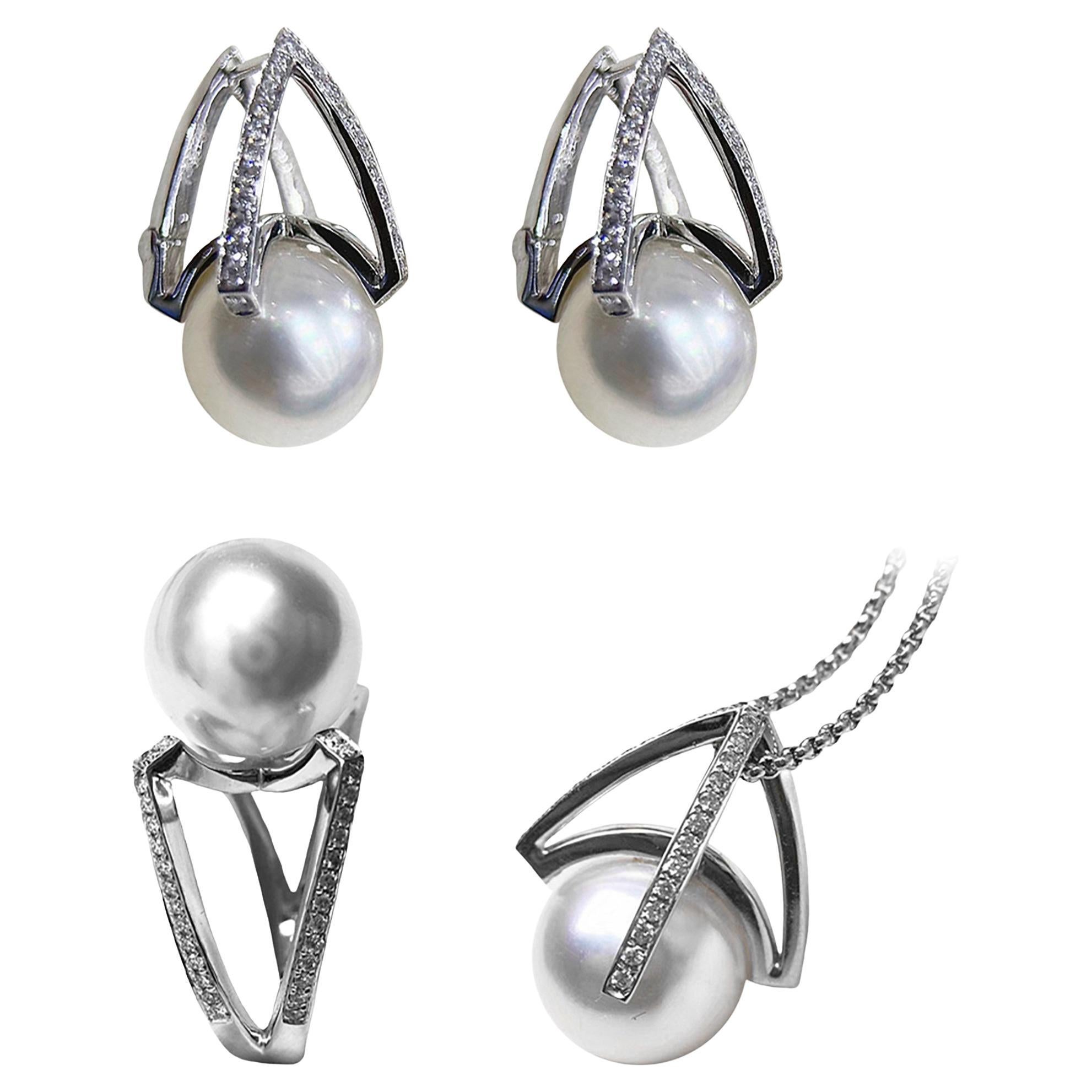 【Sculpted Geometry】Architectural South Sea Pearl 
Diamond 3-Piece Set For Sale