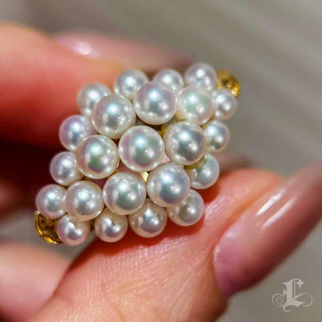 【Sculpted Geometry】Aurora Cluster Akoya Pearl 18K Gold Ring In New Condition For Sale In New York, NY