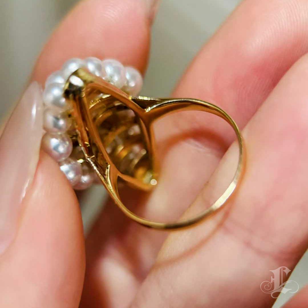 【Sculpted Geometry】Aurora Cluster Akoya Pearl 18K Gold Ring For Sale 4
