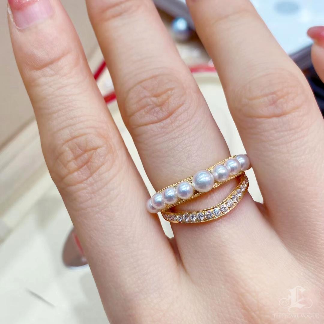 Anello con perle e diamanti Aurora Duet Baby Akoya In condizioni Nuovo in vendita a New York, NY