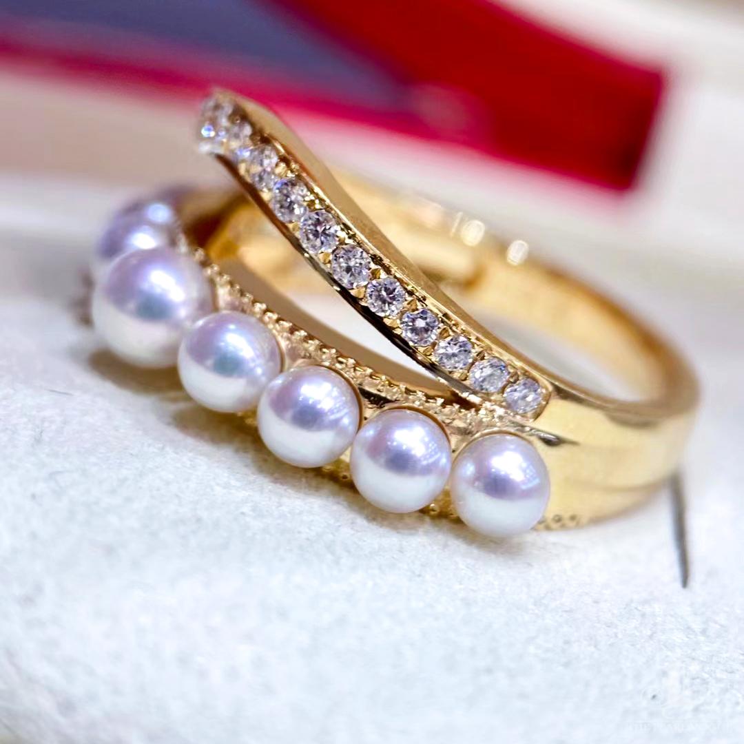 Anello con perle e diamanti Aurora Duet Baby Akoya in vendita 1