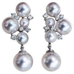 【Geometria scolpita】 Orecchini a bouquet di perle Akoya e diamanti con lucentezza d
aurora