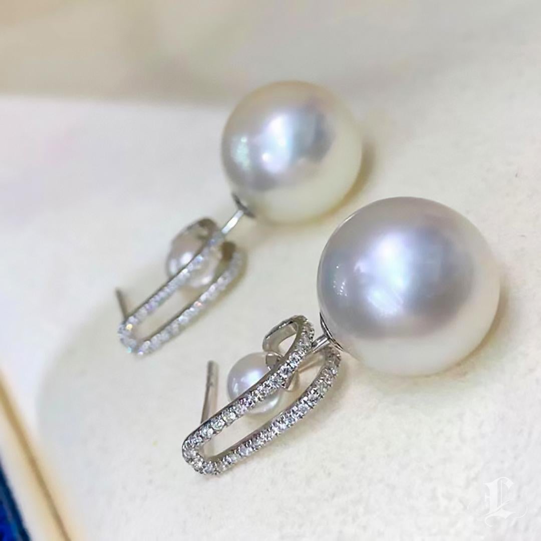 Geometria scolpita】 Orecchini convertibili con diamanti e perle dei mari del Sud In condizioni Nuovo in vendita a New York, NY