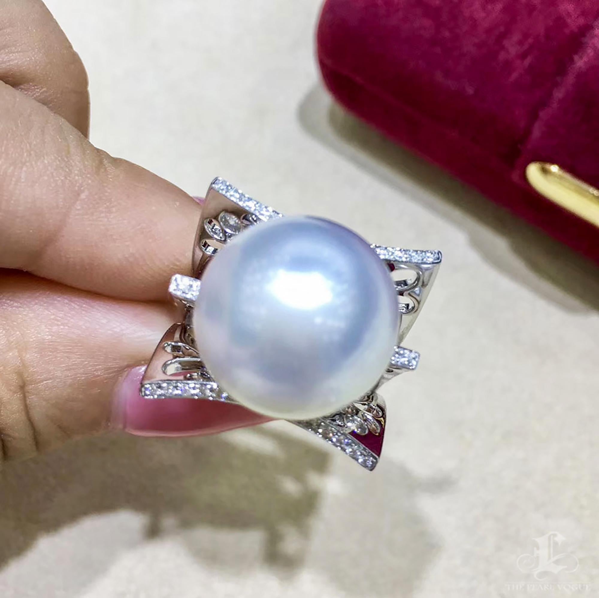 【Sculpted Geometry】Anillo de perlas del mar del sur con cresta de diamantes, oro blanco de 18k en Nuevo estado para la venta en New York, NY