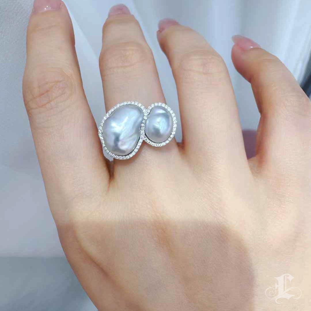 Non taillé 【Sculpted Geometry】Only One Fluid Echo South Sea Keshi Pearl Ring en vente