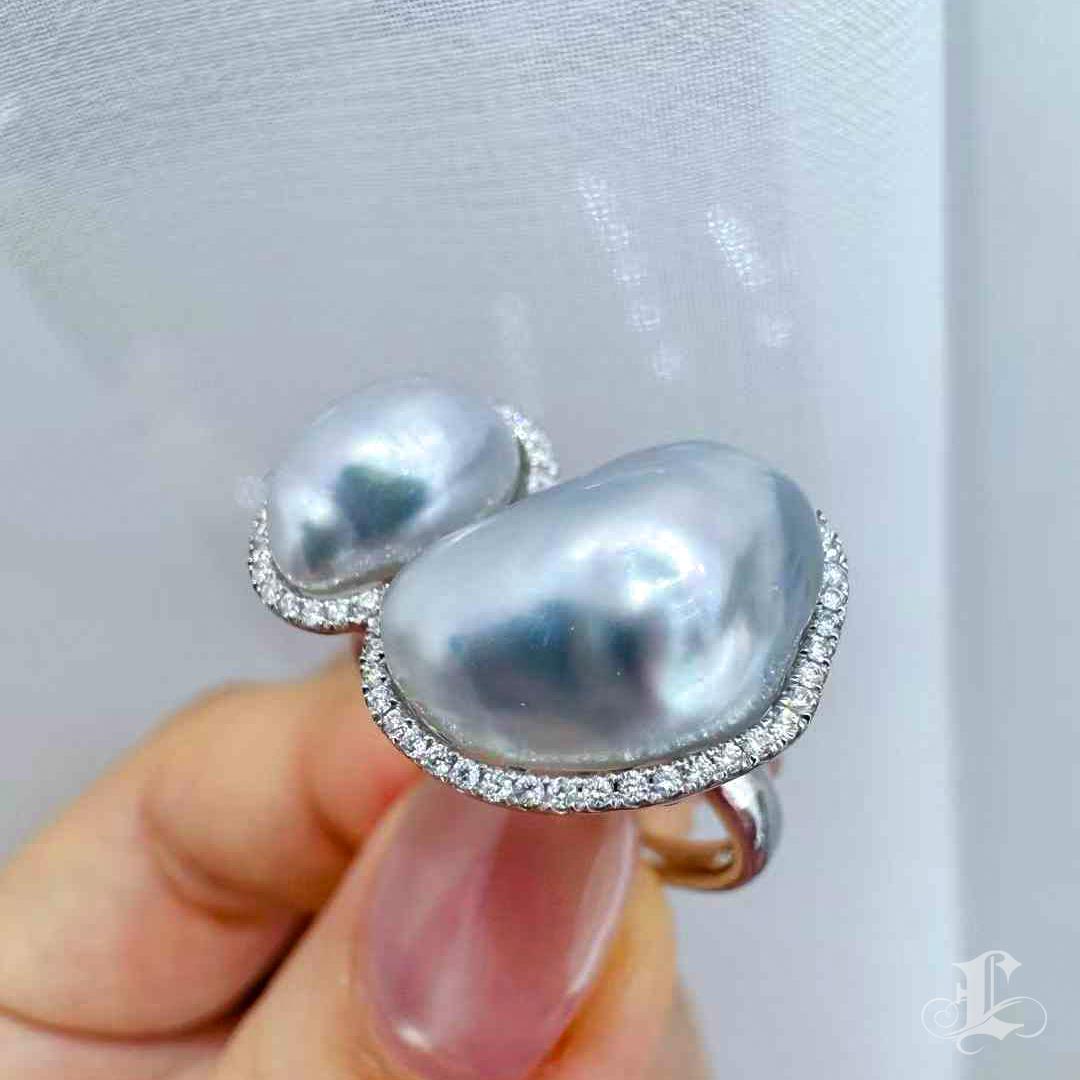 【Sculpted Geometry】Only One Fluid Echo South Sea Keshi Pearl Ring Pour femmes en vente
