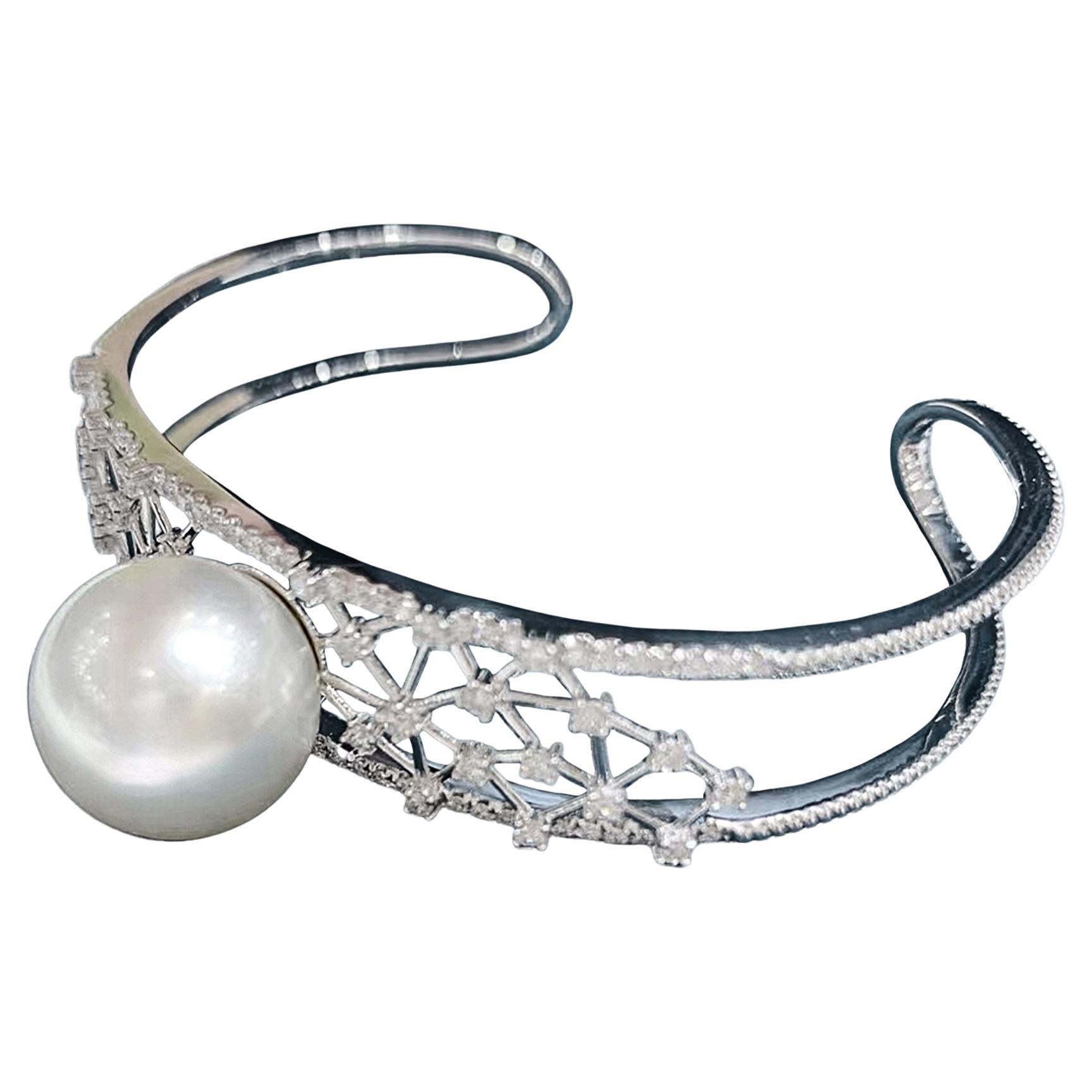 【Sculpted Geometry】Starlace Aurora South Sea Pearl & Diamond Open Cuff Bracelet