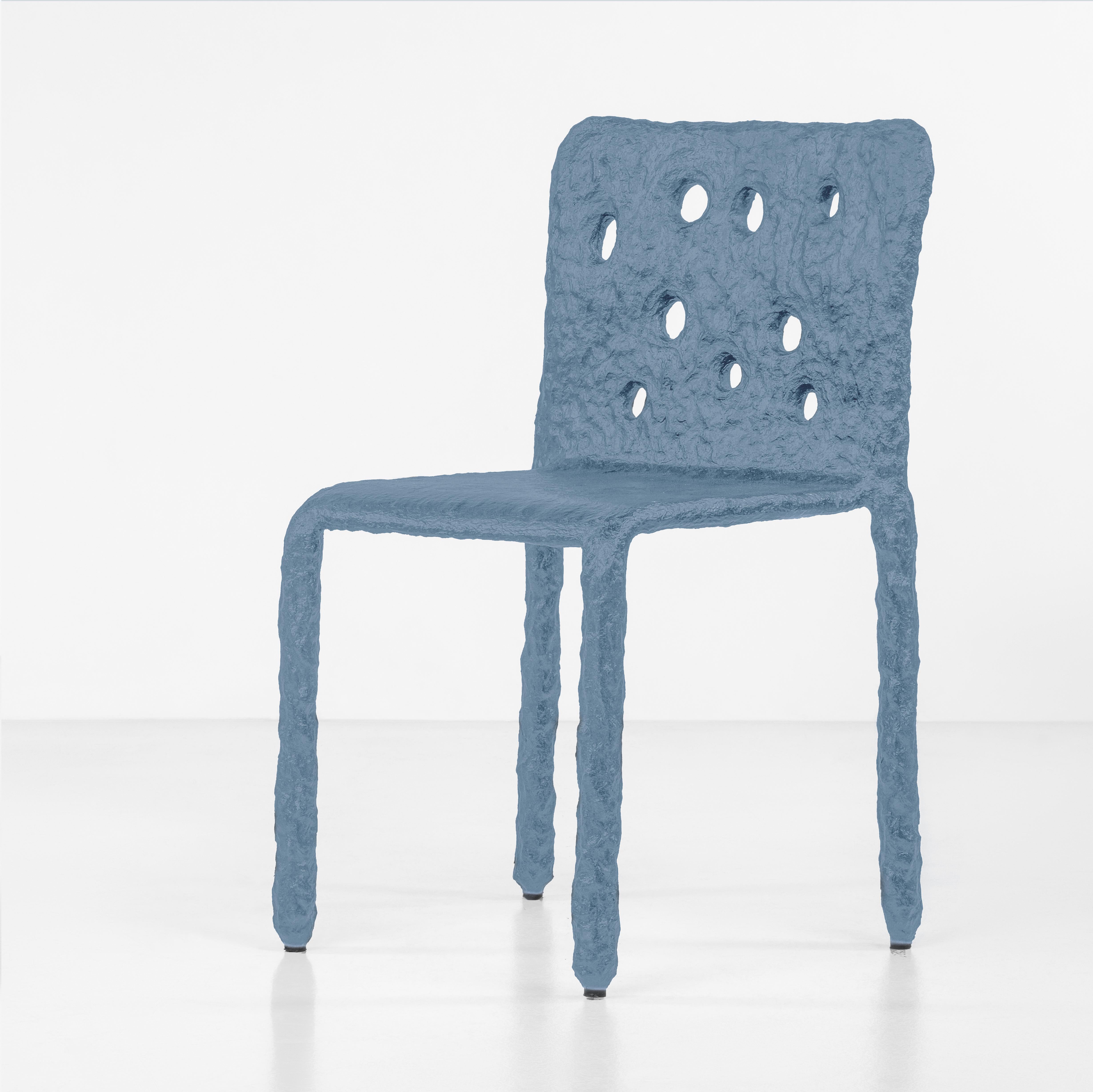 Chaise d'intérieur contemporaine sculptée par FAINA en vente 11