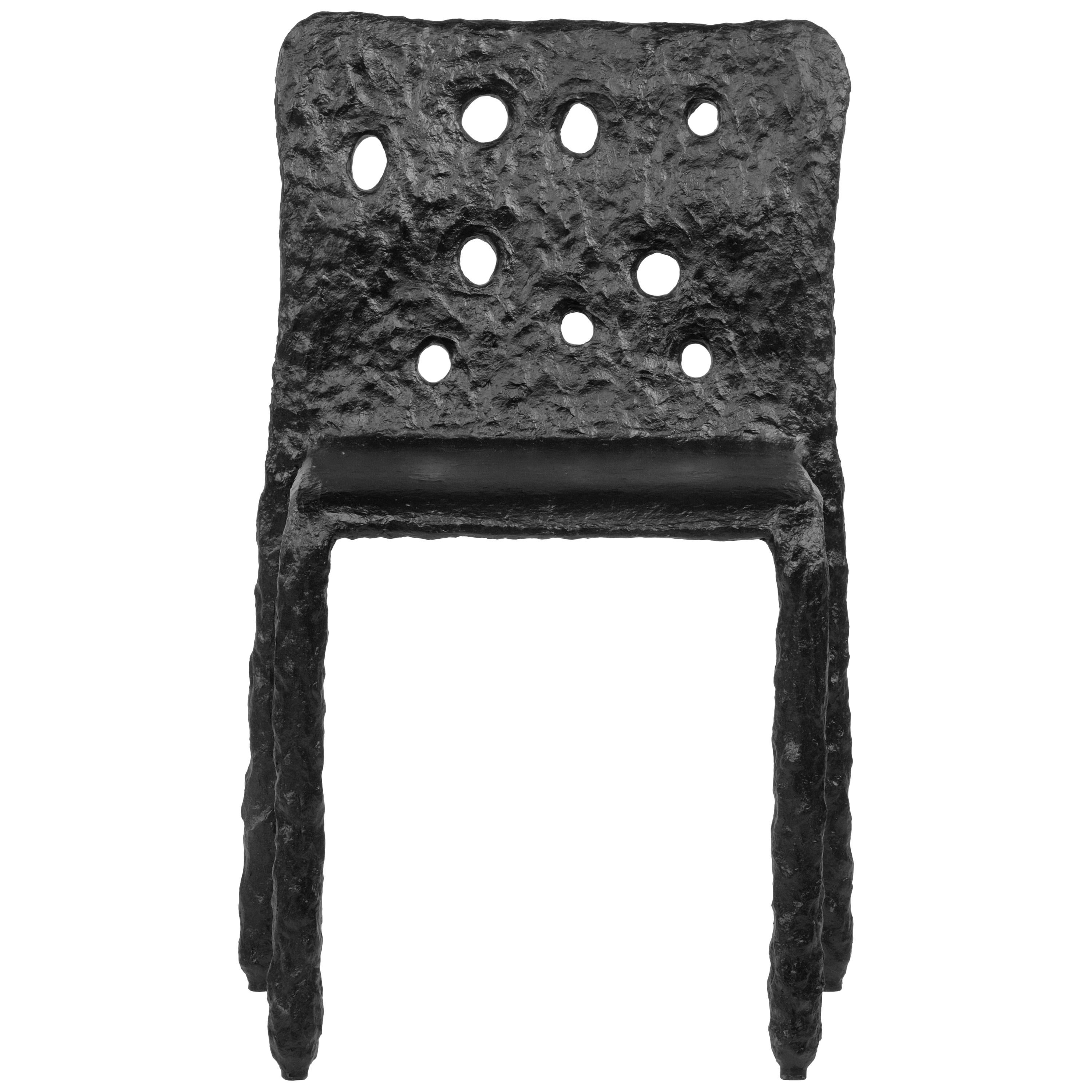 Chaise d'intérieur contemporaine sculptée par FAINA en vente