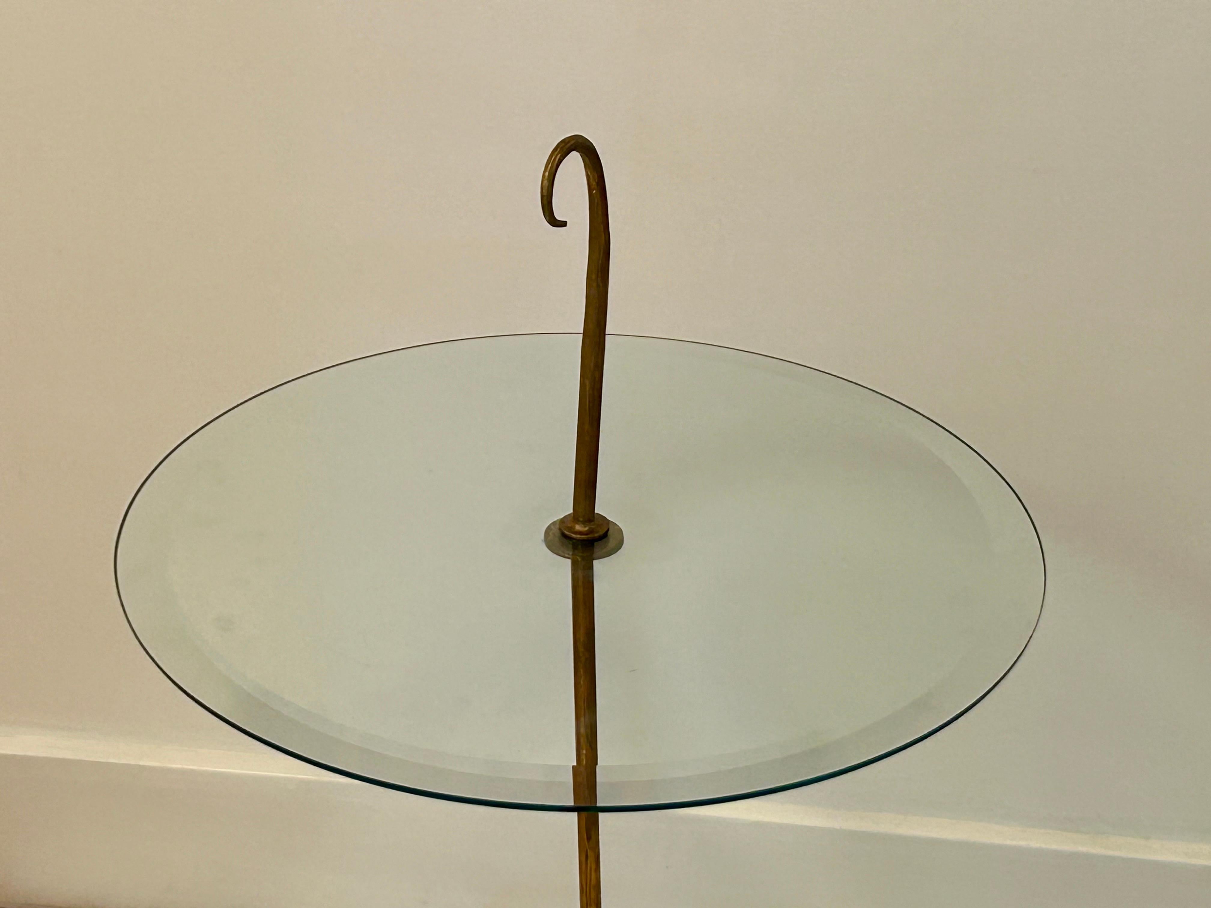 Sculpted Iron Drinks Table Siglo XXI y contemporáneo en venta