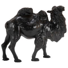 Bronze japonais sculpté d'un chameau de Bactrian