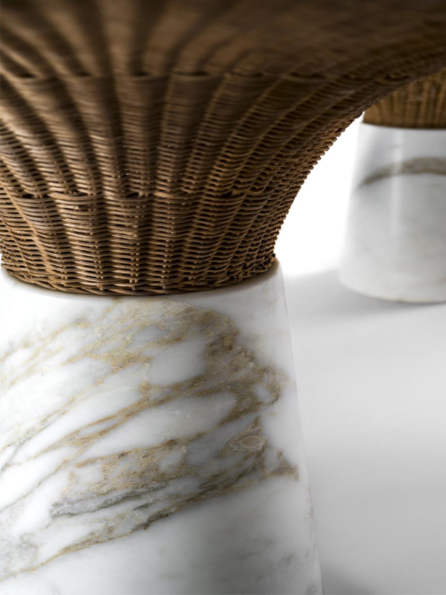 Moderne Table de salle à manger Amazonas en marbre sculpté, Giorgio Bonaguro en vente