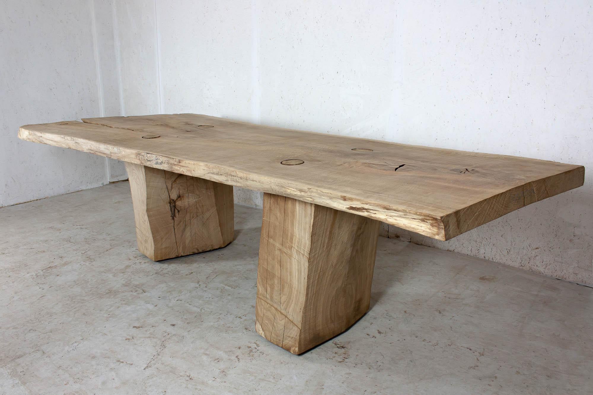 Sculpted Massive Dining Table V4 in Solid Oakwood 'Custom Size' In New Condition For Sale In Paris, FR