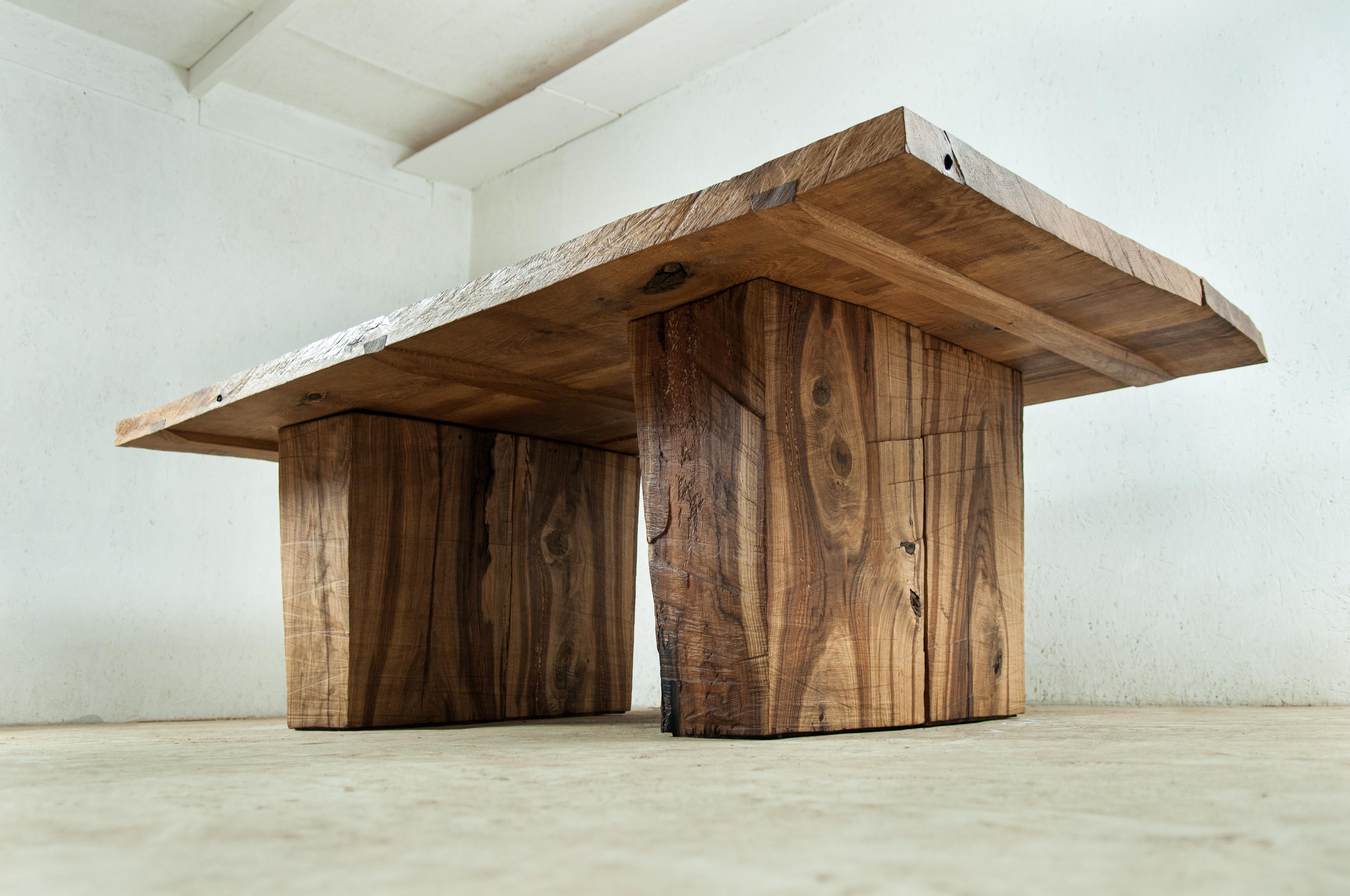 Sculpted Massive Dining Table V6 in Solid Oakwood 'Custom Size' For Sale 1