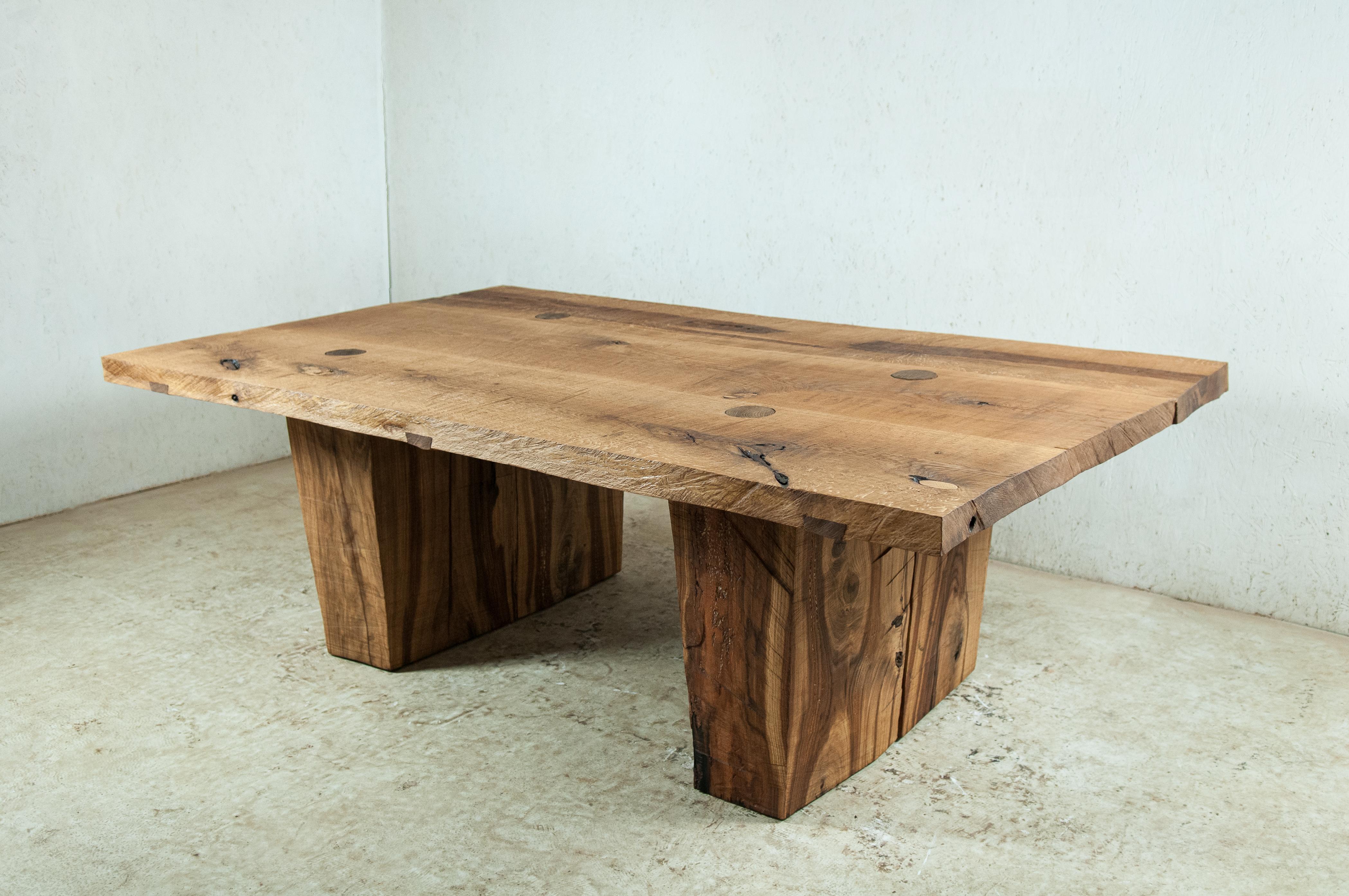 Sculpted Massive Dining Table V6 in Solid Oakwood 'Custom Size' In New Condition For Sale In Paris, FR