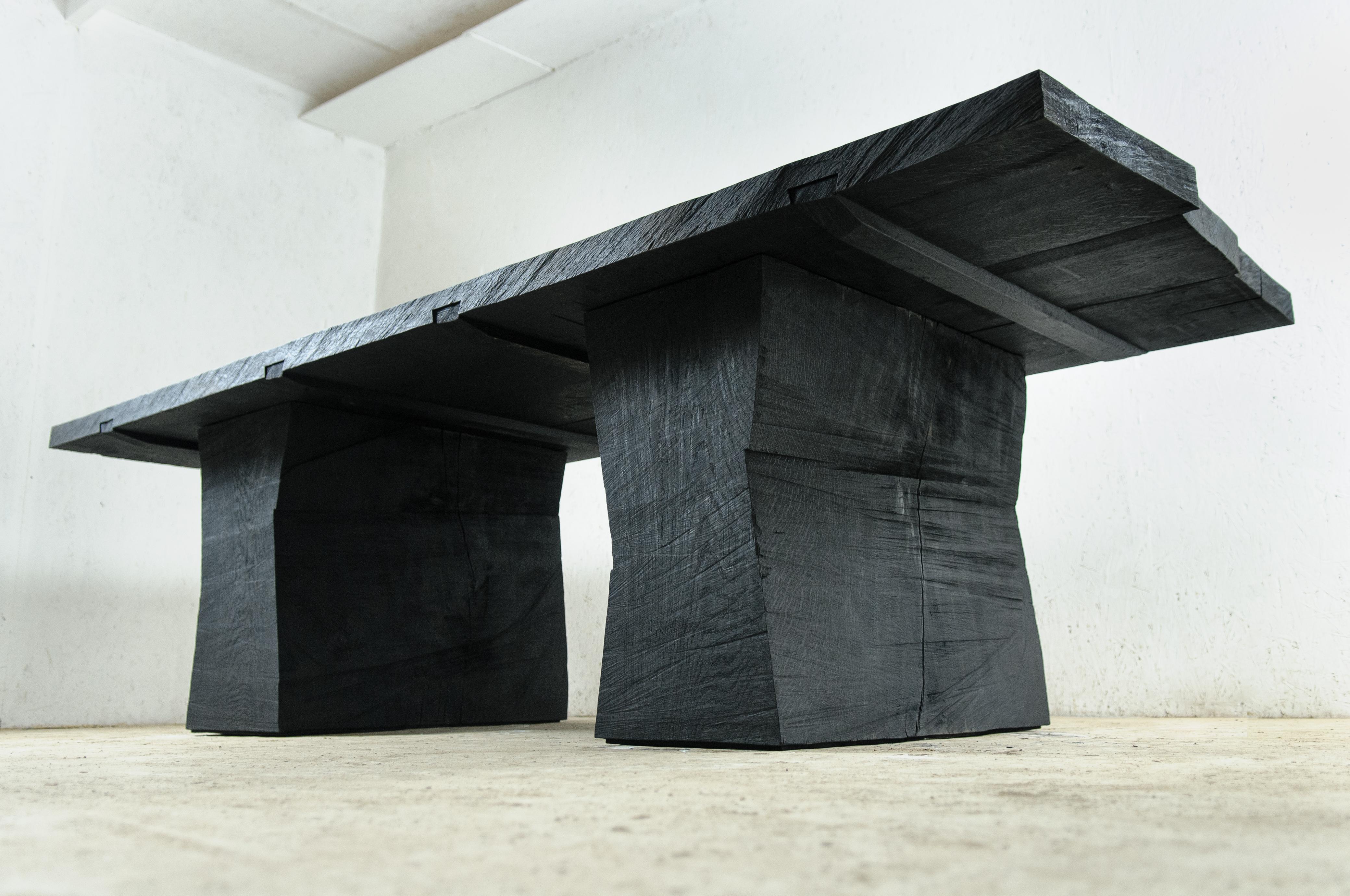 Sculpted Massive Dining Table V7 in Solid Oakwood 'Custom Size' Dark For Sale 1