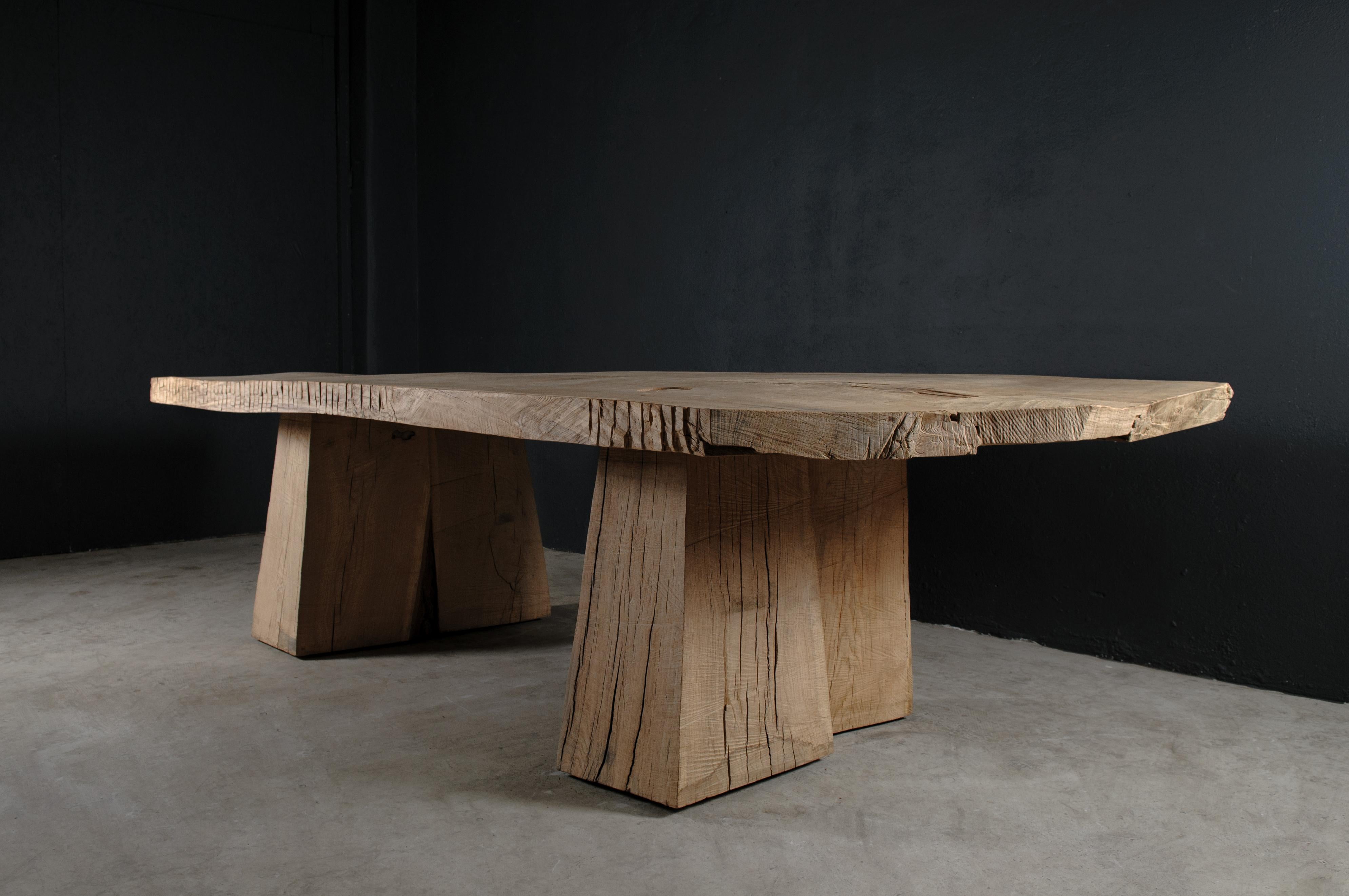 oakwood dining table