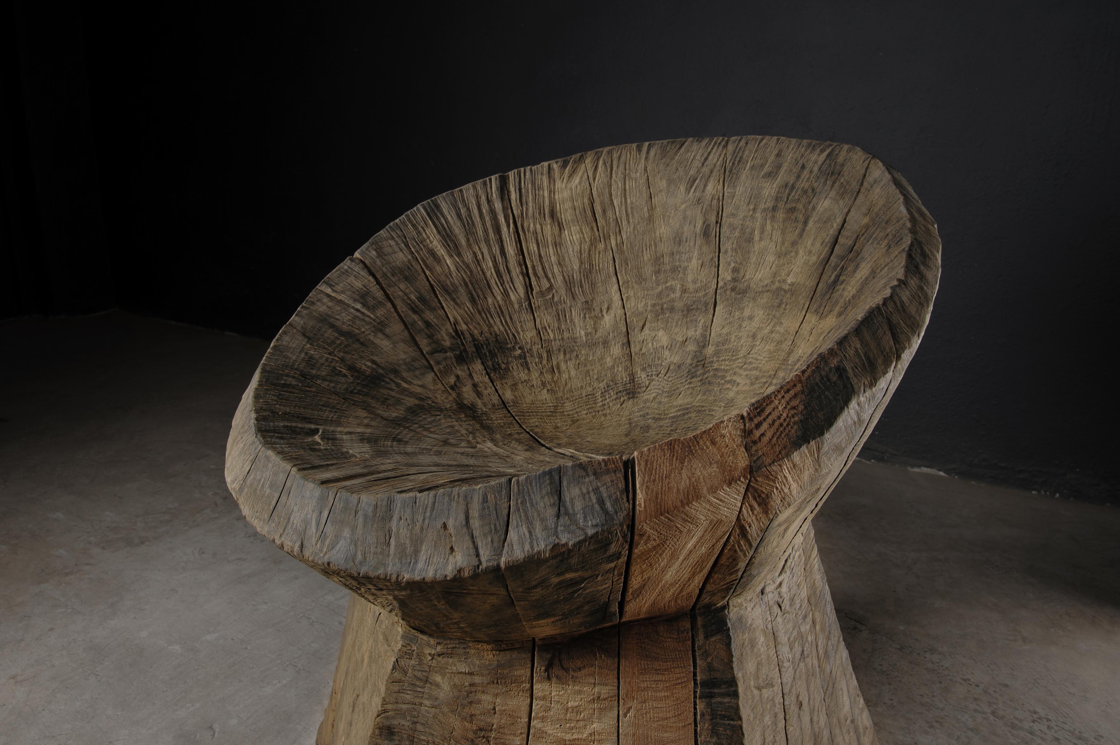 Skulpturaler massiver Loungesessel N3 aus massiver Eiche Massivholz, Grau im Zustand „Neu“ im Angebot in Paris, IDF