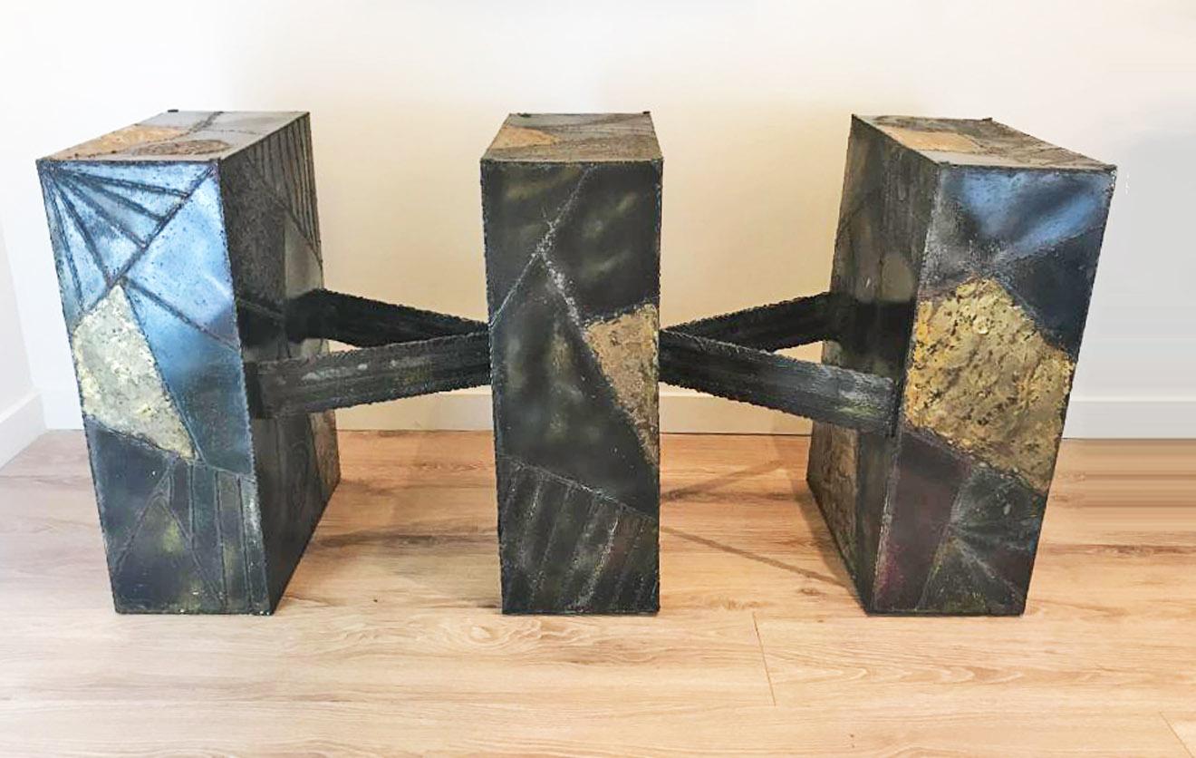 Paul Evans for Directional sculpted metal dining table, circa 1970. Sculptural base, executed in welded and polychromed steel.
Base size: 29