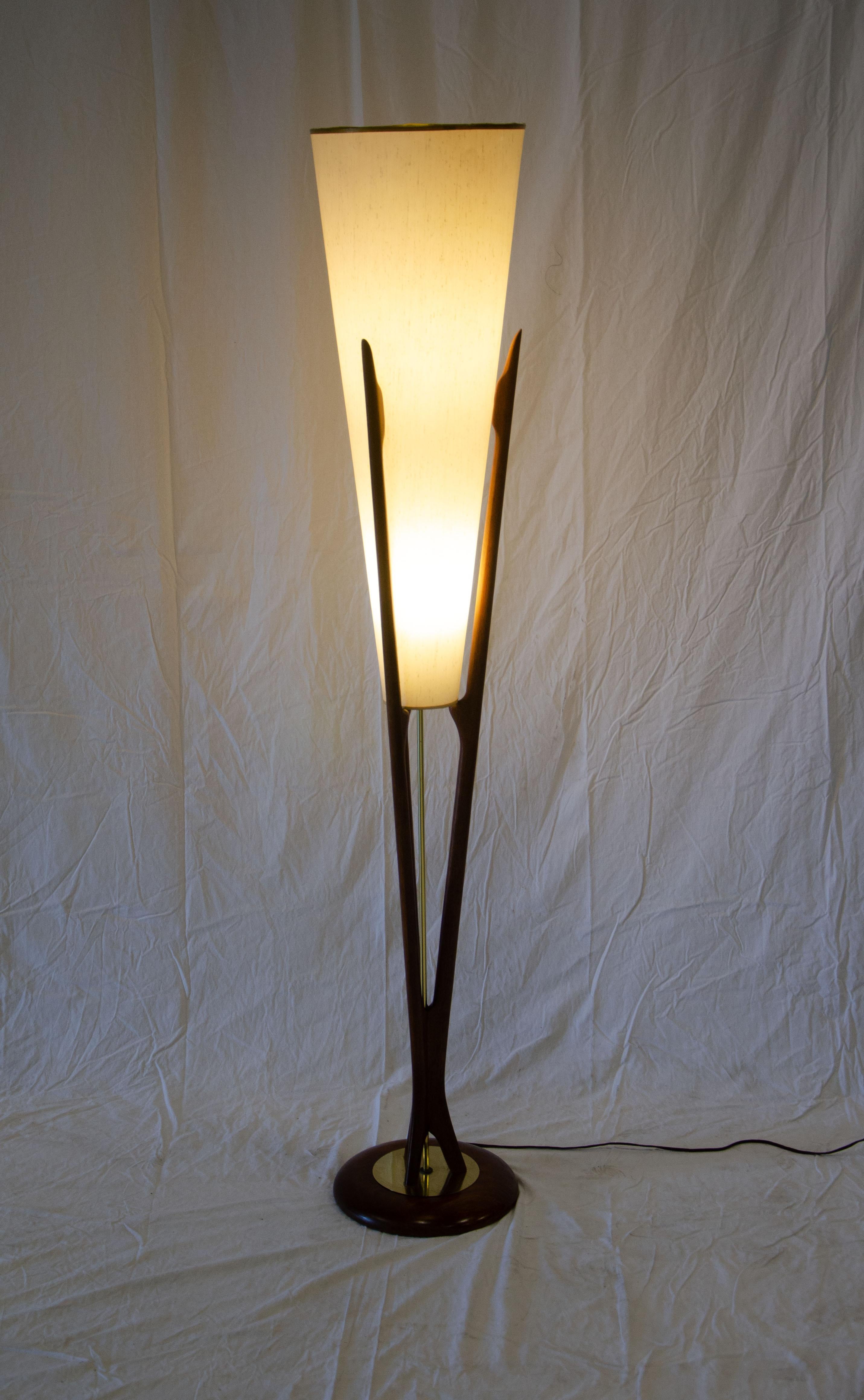 Sculpted Mid Century Modeline Floor Lamp 5