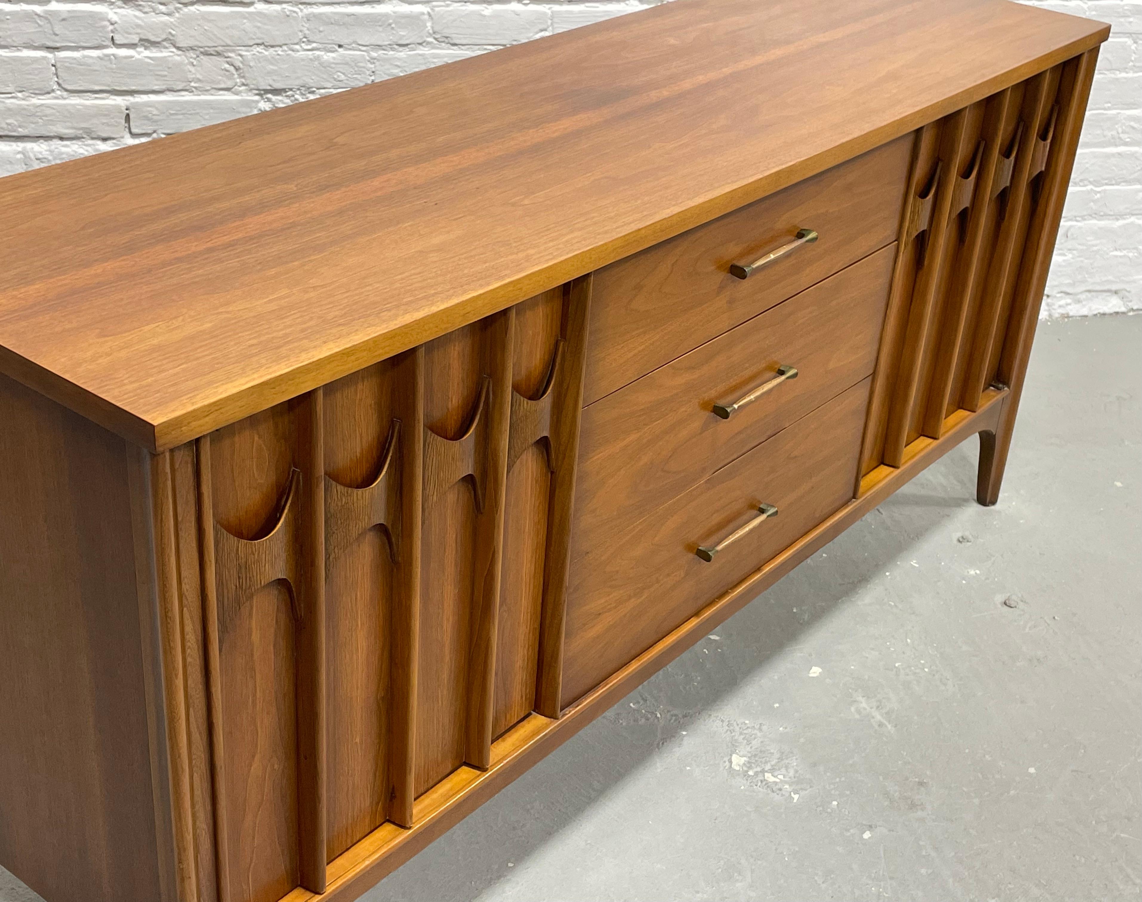 SCULPTED Mid Century MODERN CREDENZA / Long Dresser by Kent Coffey Perspecta, c. 5
