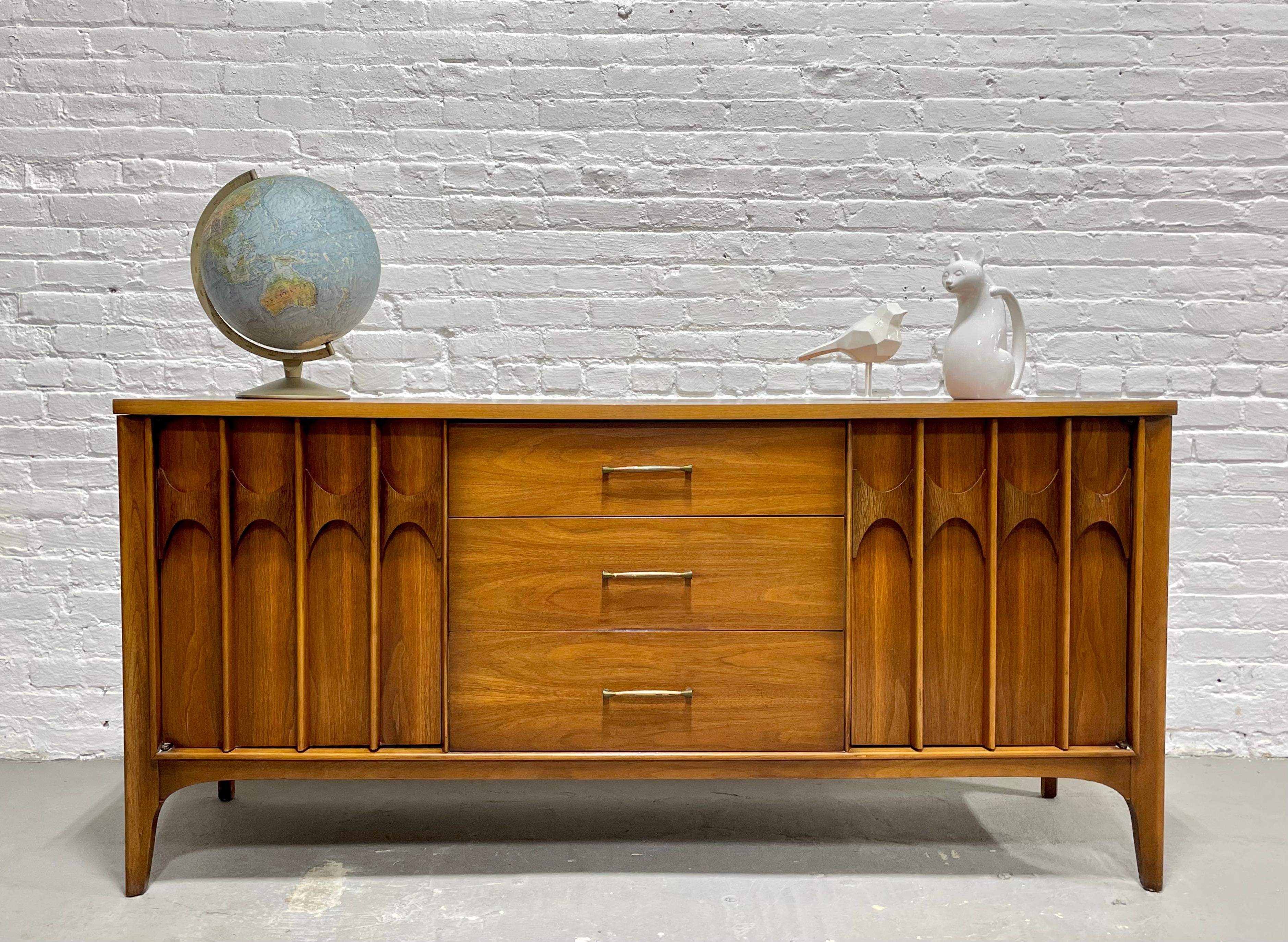 SCULPTED Mid Century MODERN CREDENZA / Long Dresser by Kent Coffey Perspecta, c. 7