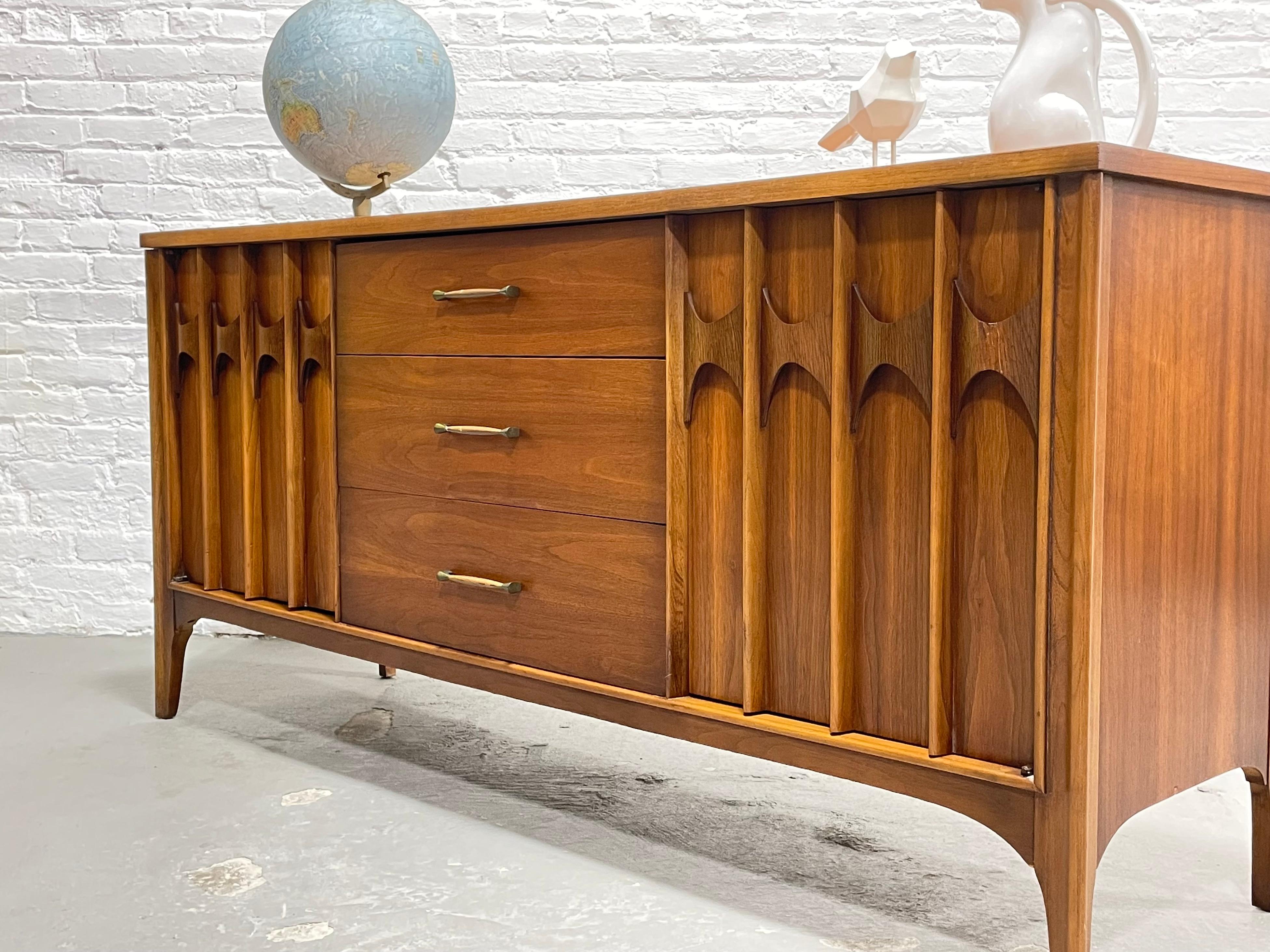 SCULPTED Mid Century MODERN CREDENZA / Long Dresser by Kent Coffey Perspecta, c. 9