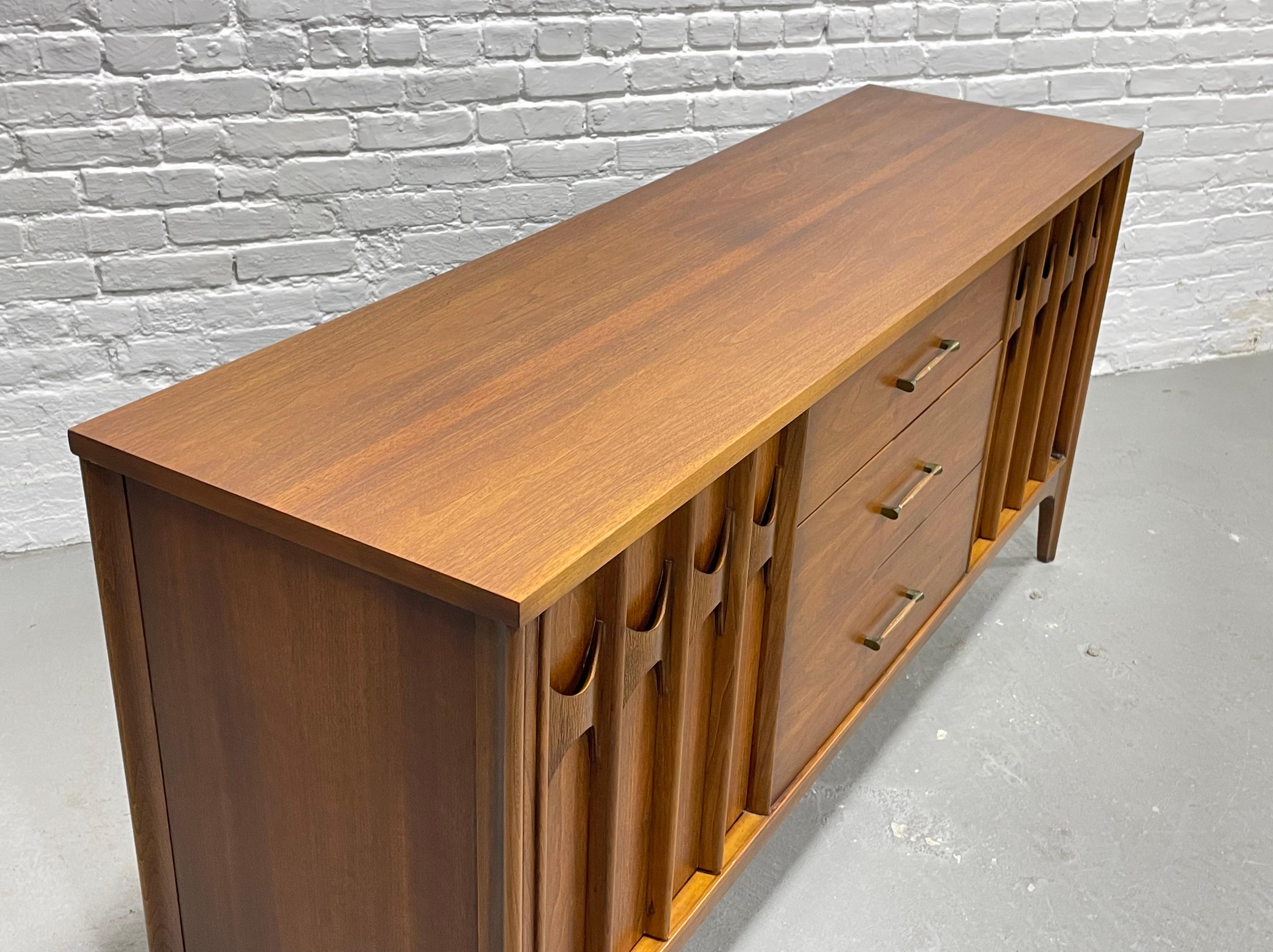 Mid-20th Century SCULPTED Mid Century MODERN CREDENZA / Long Dresser by Kent Coffey Perspecta, c.