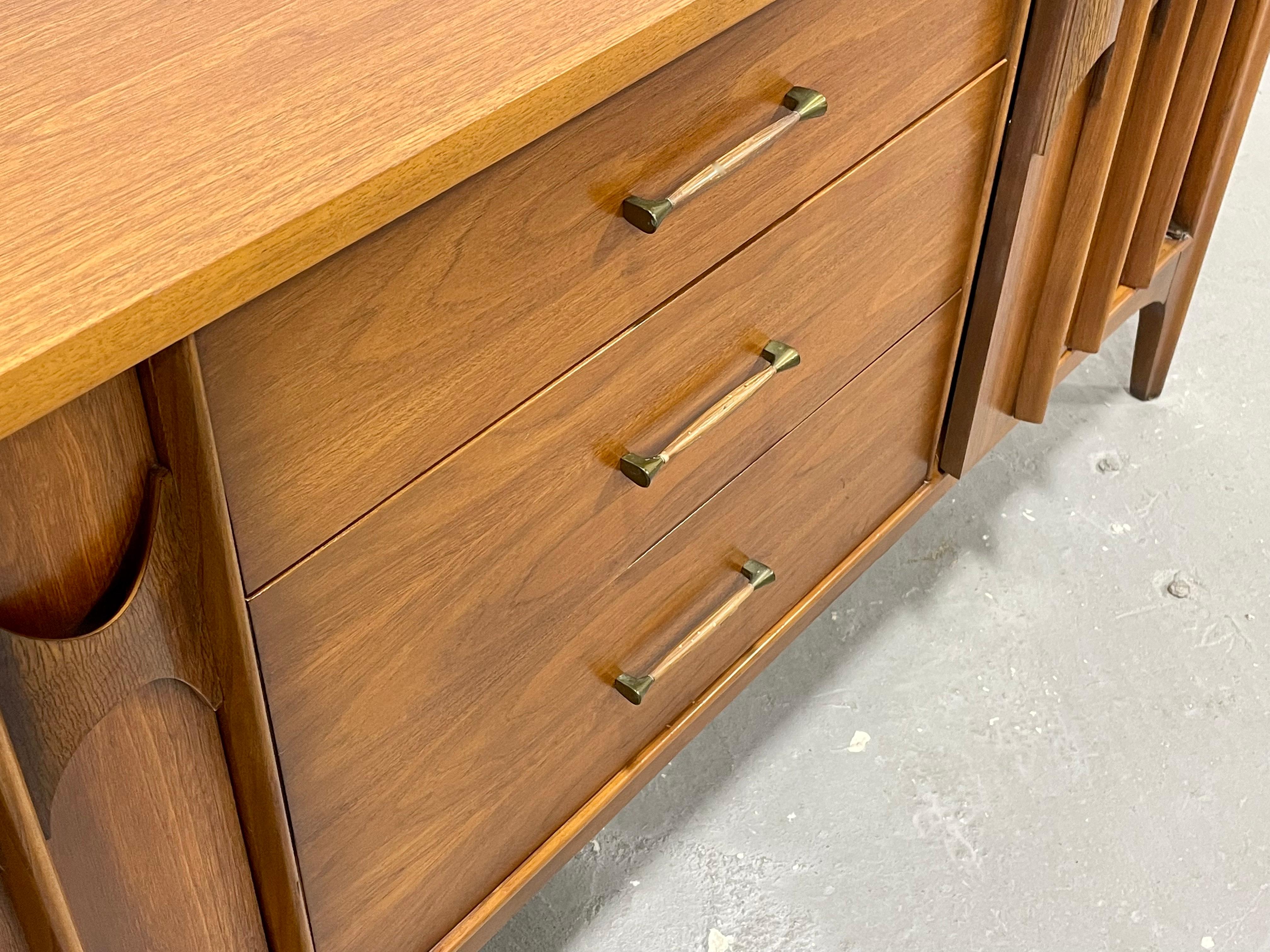 Wood SCULPTED Mid Century MODERN CREDENZA / Long Dresser by Kent Coffey Perspecta, c.