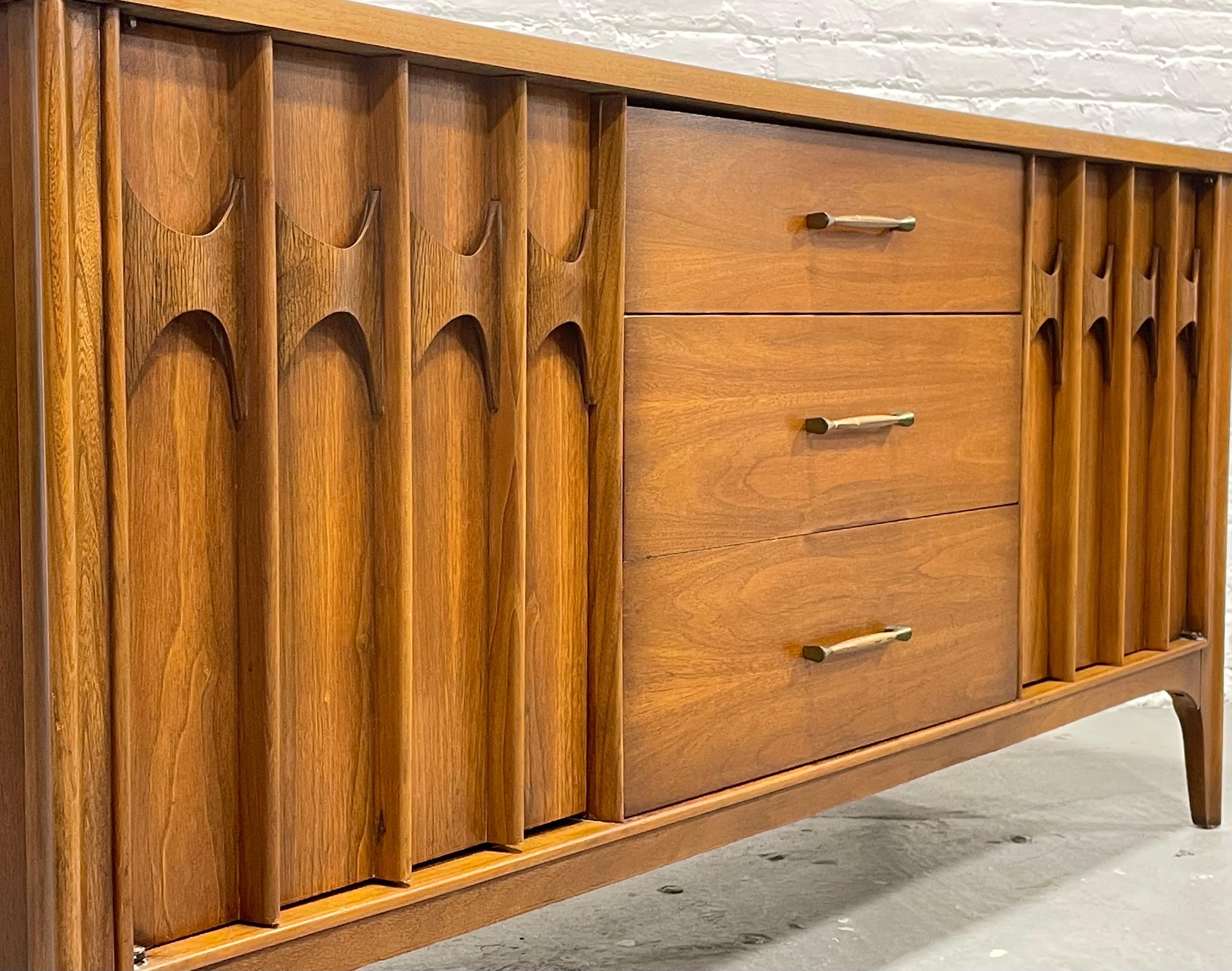 SCULPTED Mid Century MODERN CREDENZA / Long Dresser by Kent Coffey Perspecta, c. 1