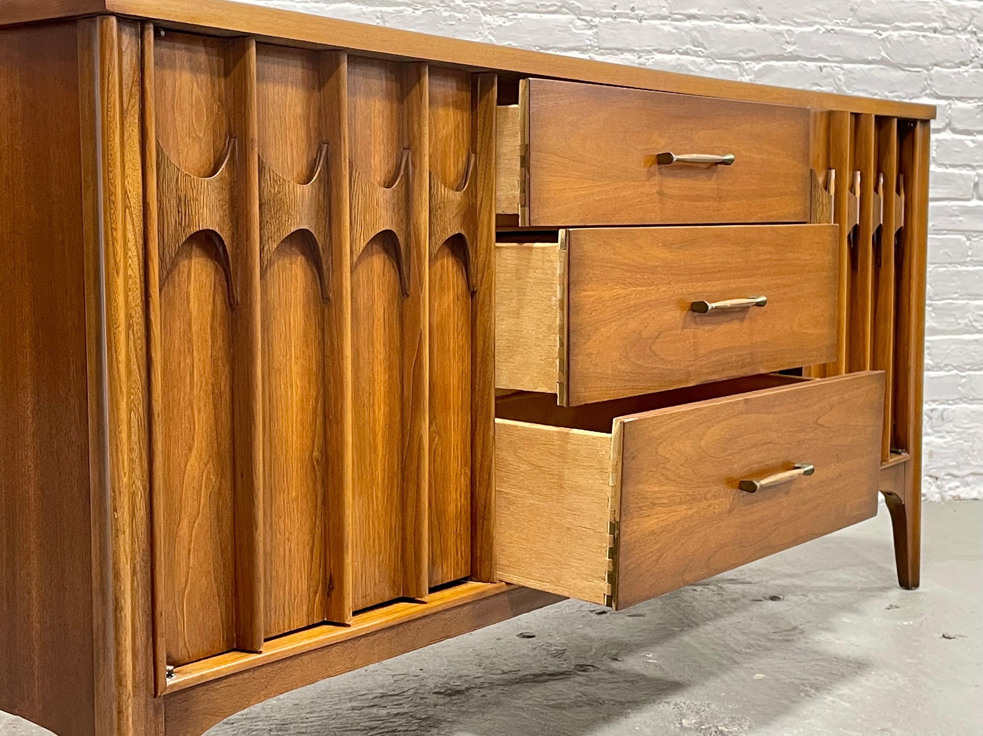 SCULPTED Mid Century MODERN CREDENZA / Long Dresser by Kent Coffey Perspecta, c. 1