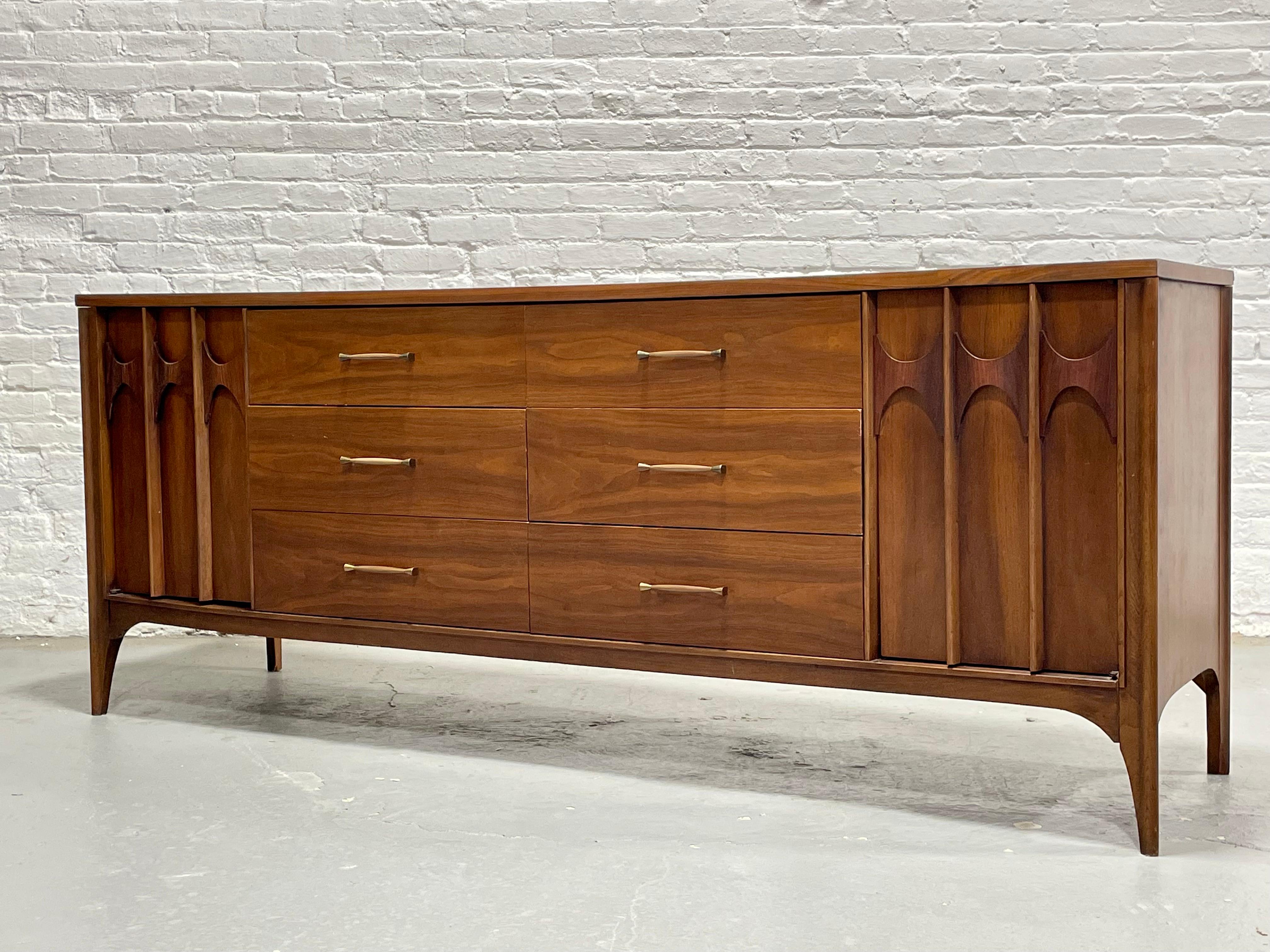 SCULPTED Mid Century MODERN CREDENZA / Long Dresser by Kent Coffey Perspecta 1