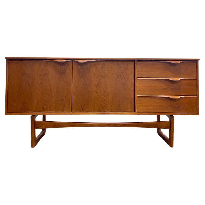 Contemporary Case Pieces and Storage Cabinets - 10,808 For Sale at ...