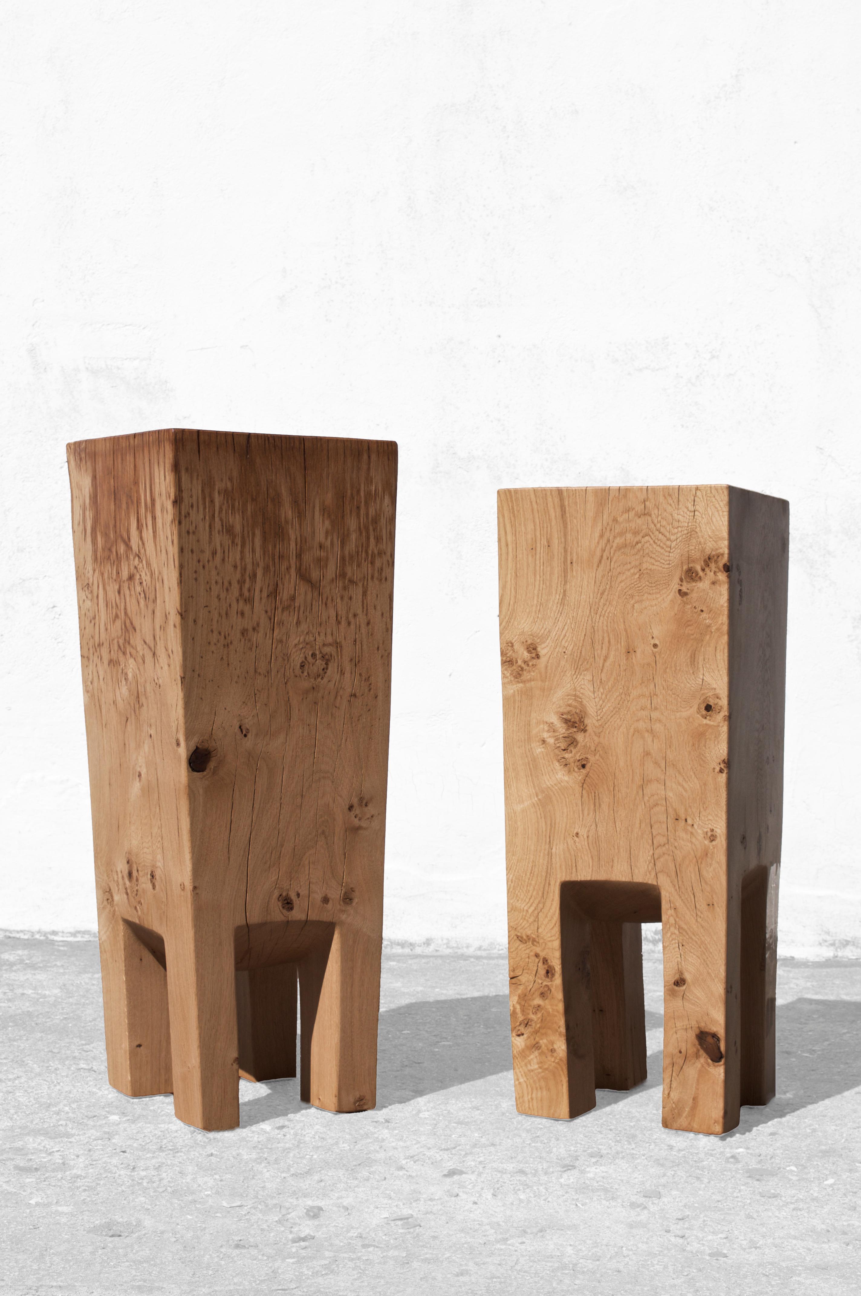 Allemand Table d'appoint sculptée par Jörg Pietschmann en vente