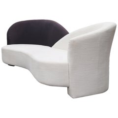 Ungewöhnliches skulpturales Modern Contemporary Hollywood Regency Sofa
