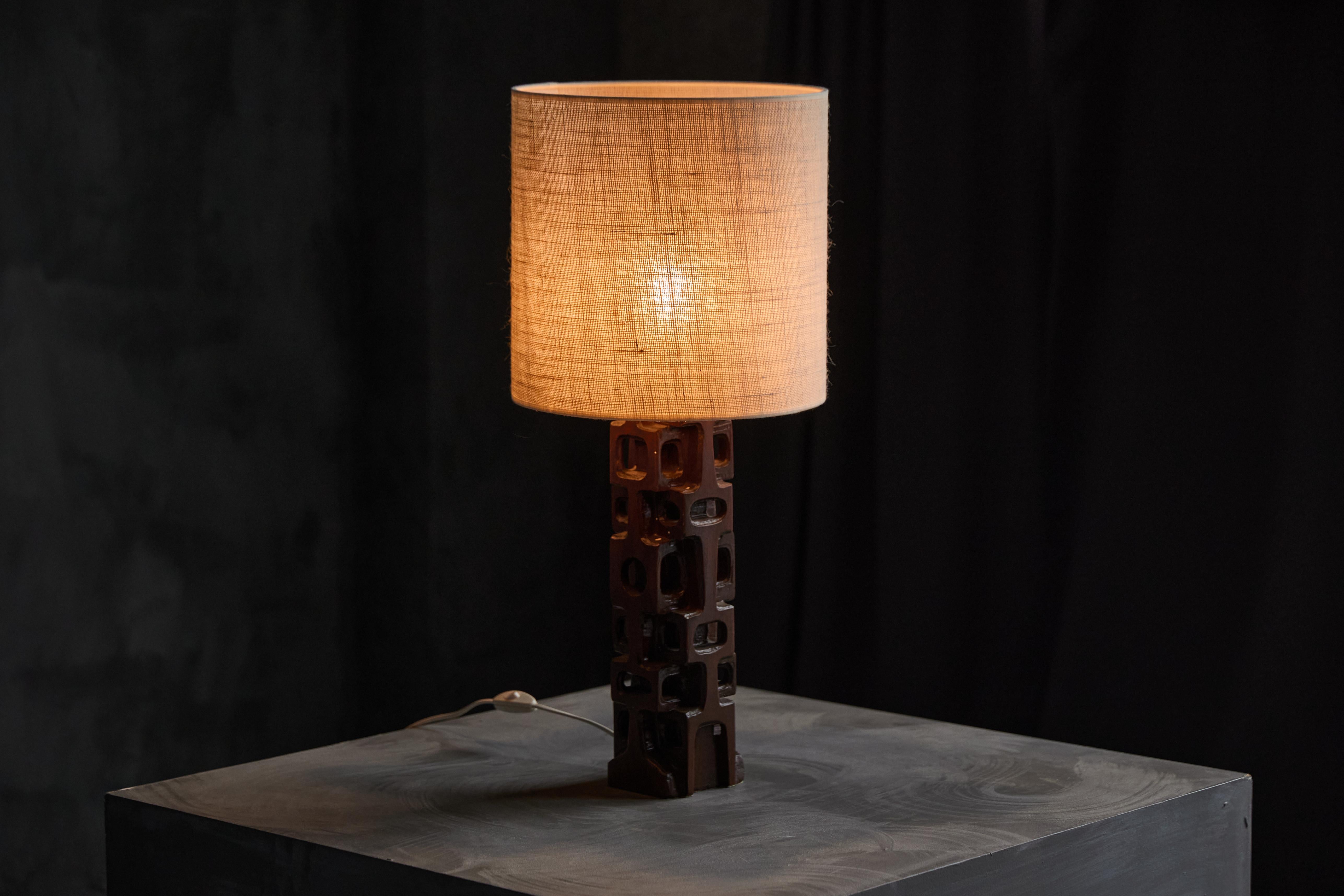 Organique Lampe de table sculptée de Gianni Pinna, Italie, 1970 en vente
