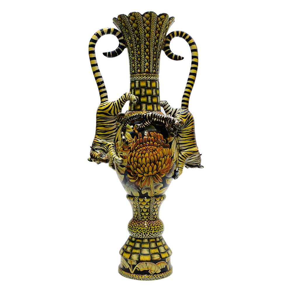 Jarrón esculpido Tigre, Hand Made en Sudáfrica Moderno en venta