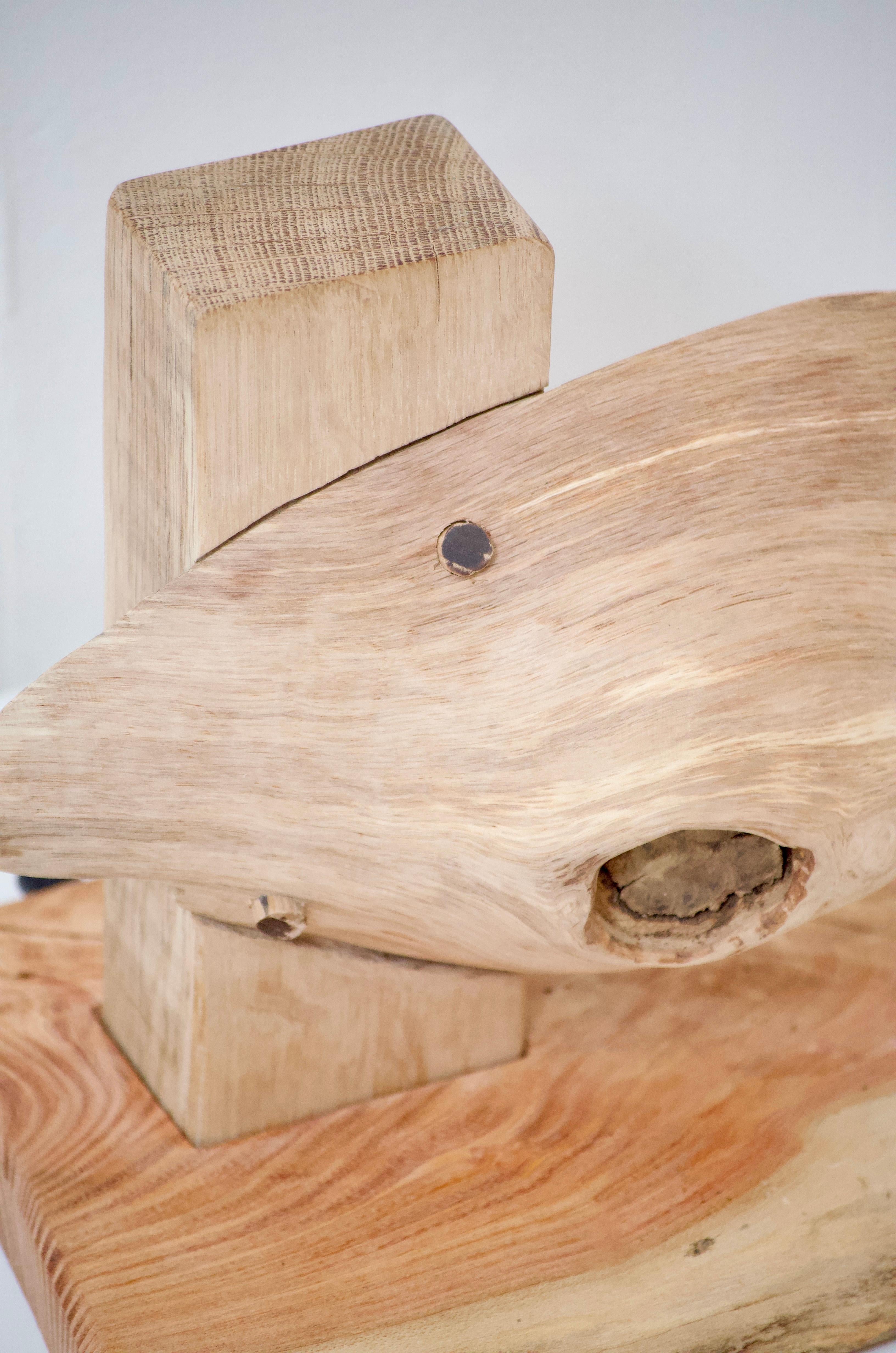 Lámpara de madera esculpida de Degivry - Madera de nogal y roble - Francia Francés en venta