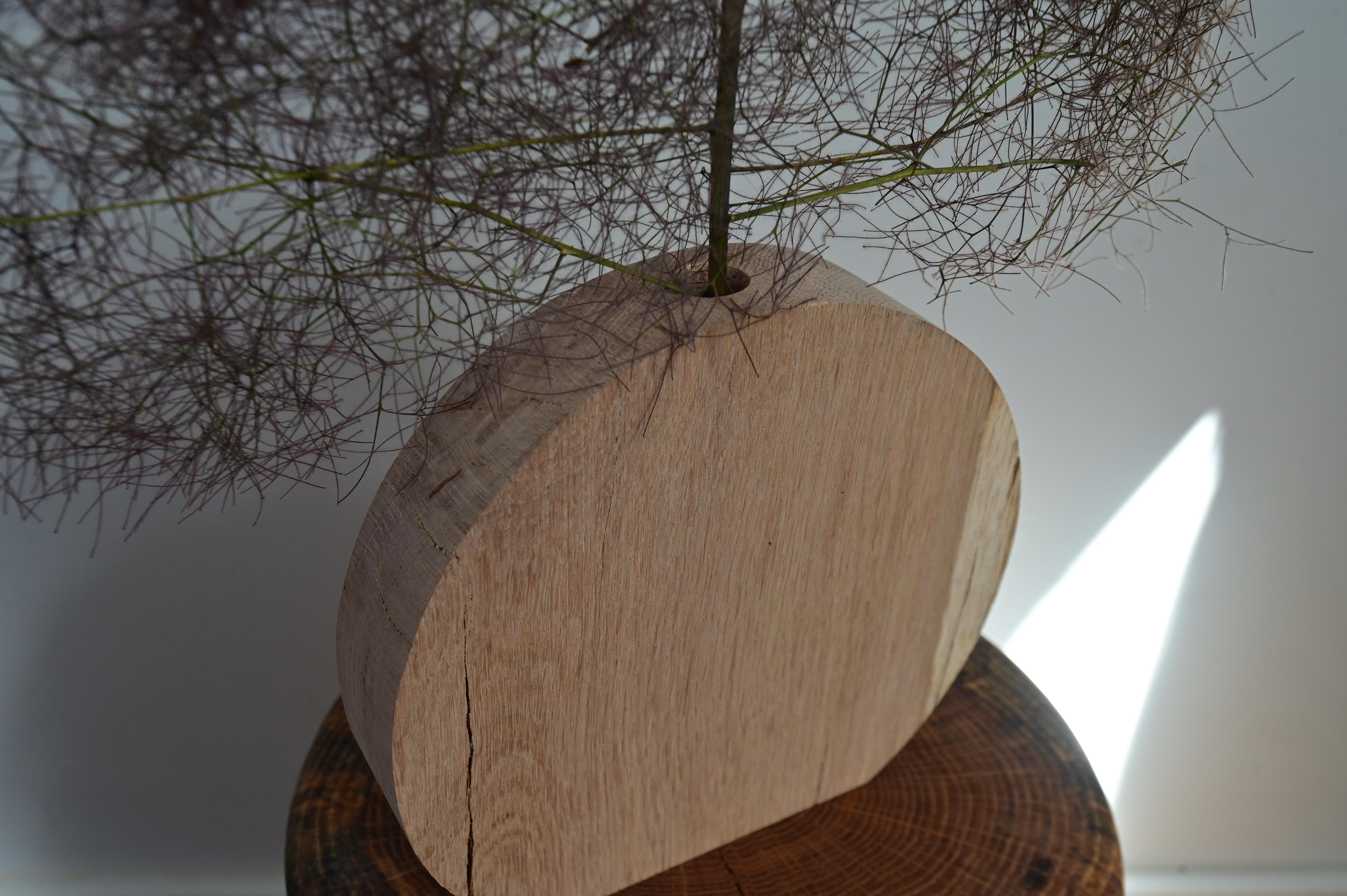 Sculpted Wooden Oak Vase For Sale 1