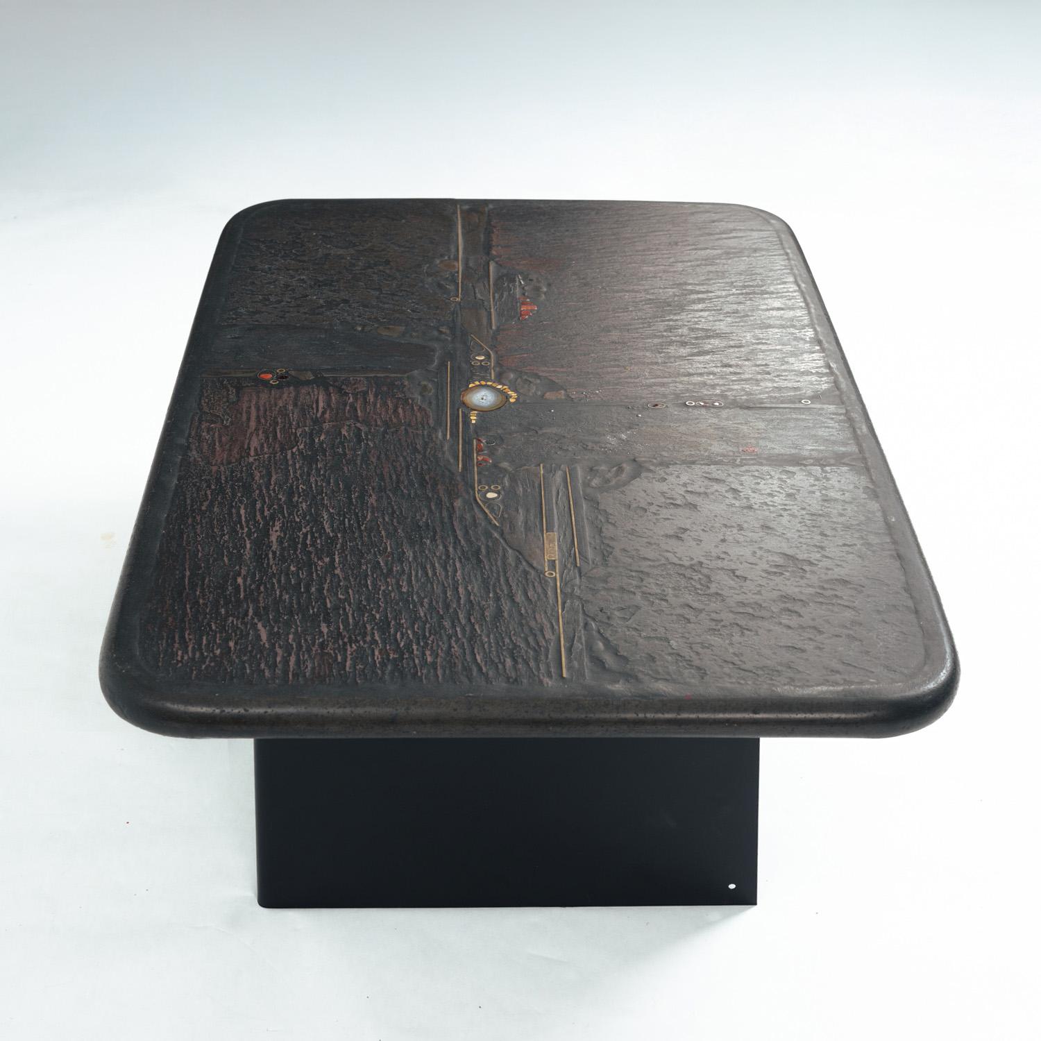 Sculptor Paul Kingma center mozaic coffeetable with slate and gemstones, 1988 For Sale 9