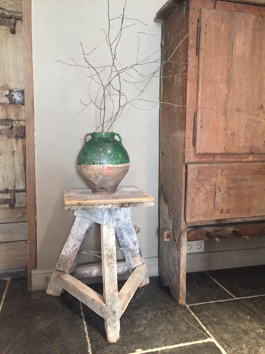 antique sculpture stand