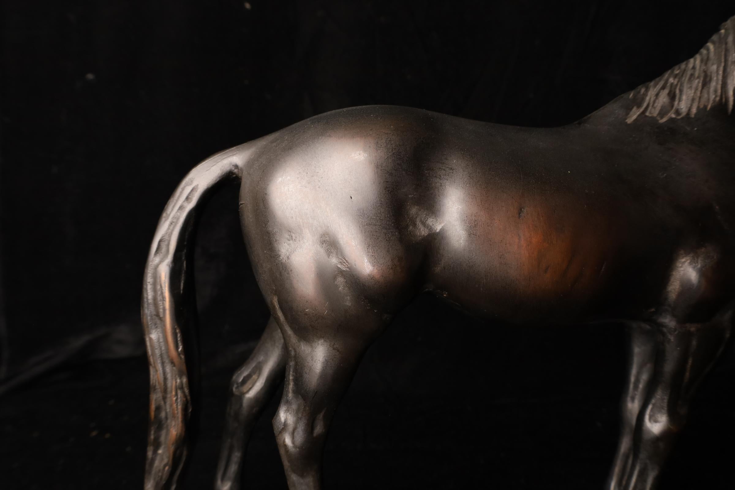 Escultor Yoshida Eiji. Bronce fundido 