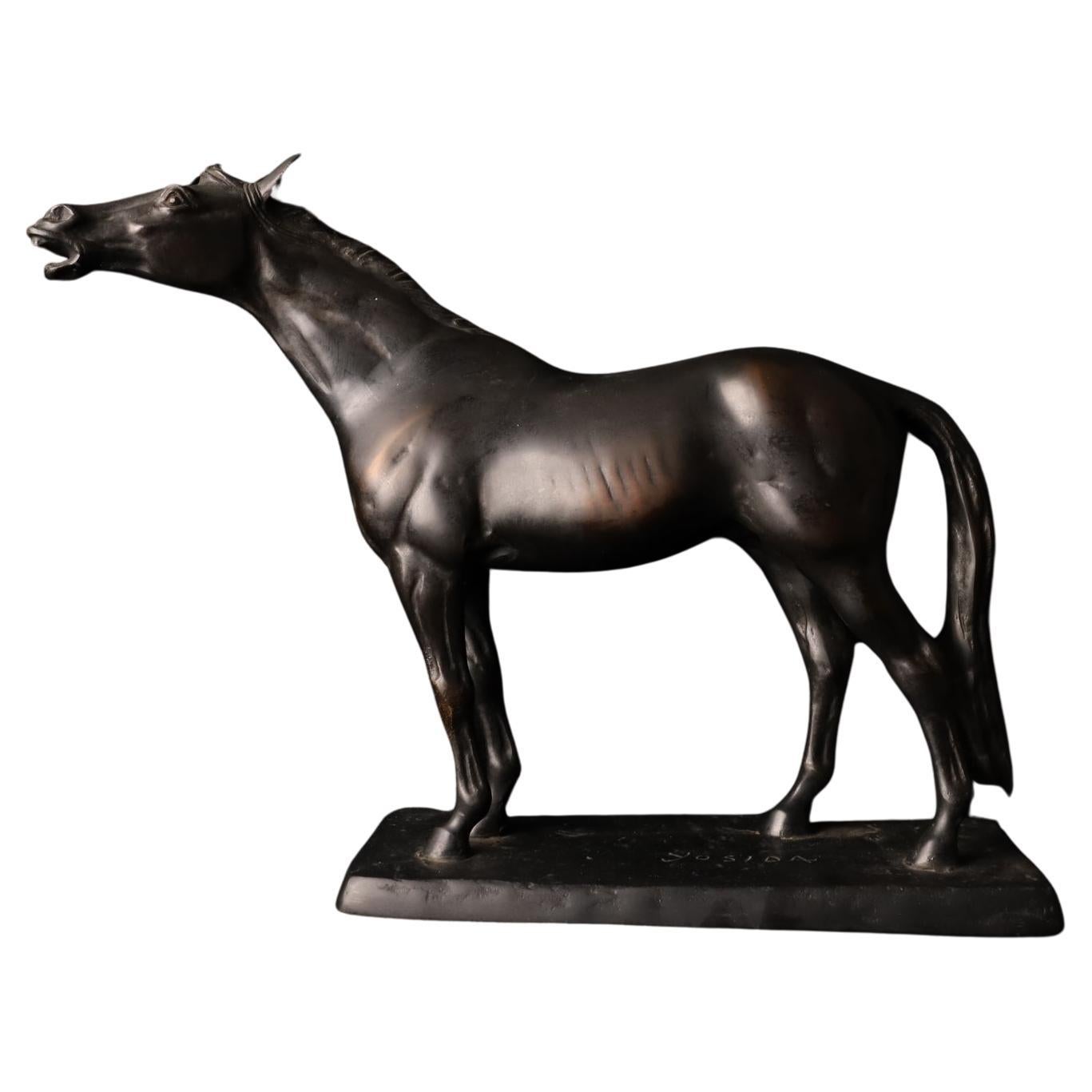 Sculptor Yoshida Eiji. Cast Bronze “Quiet Horse” Width 39 cm / Weight 4.8 kg