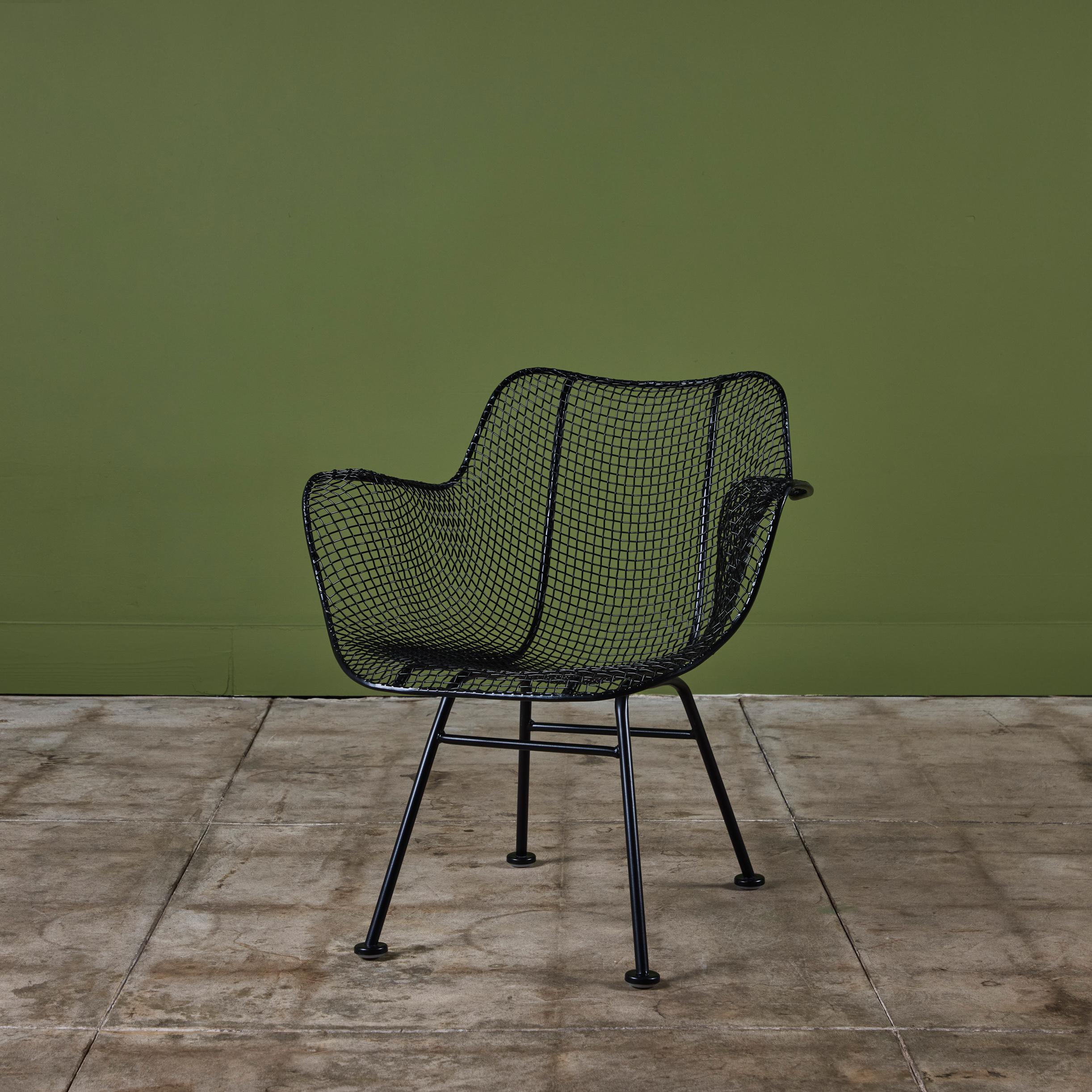 Sillón de Russell Woodard para Woodard Furniture, c.1950. El sillón pertenece a la línea 
