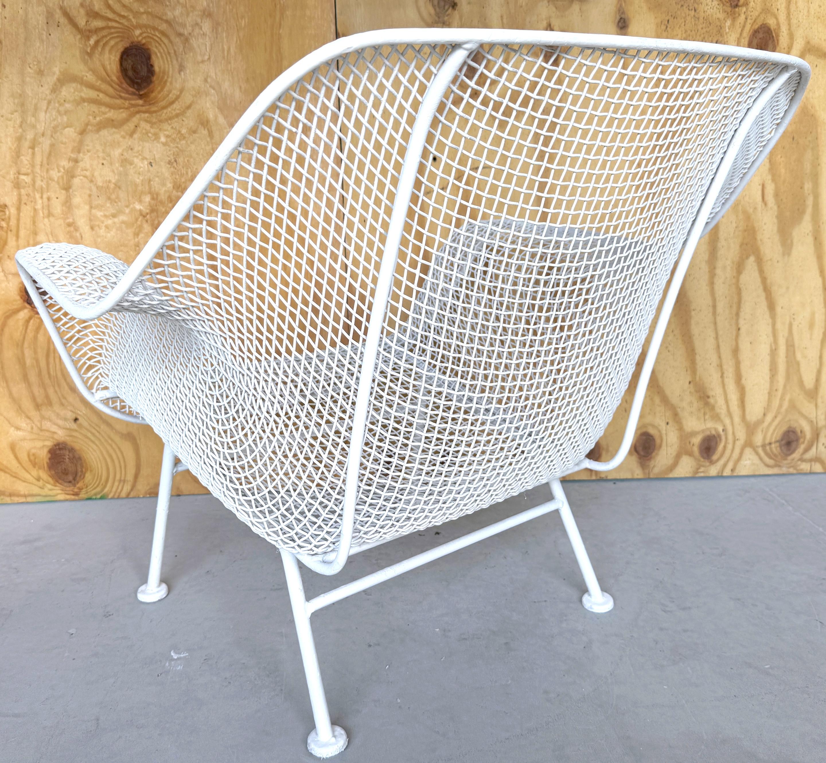 Silla Club grande de hierro forjado Sculptura de Russell Woodard, c. 1950 en venta 1