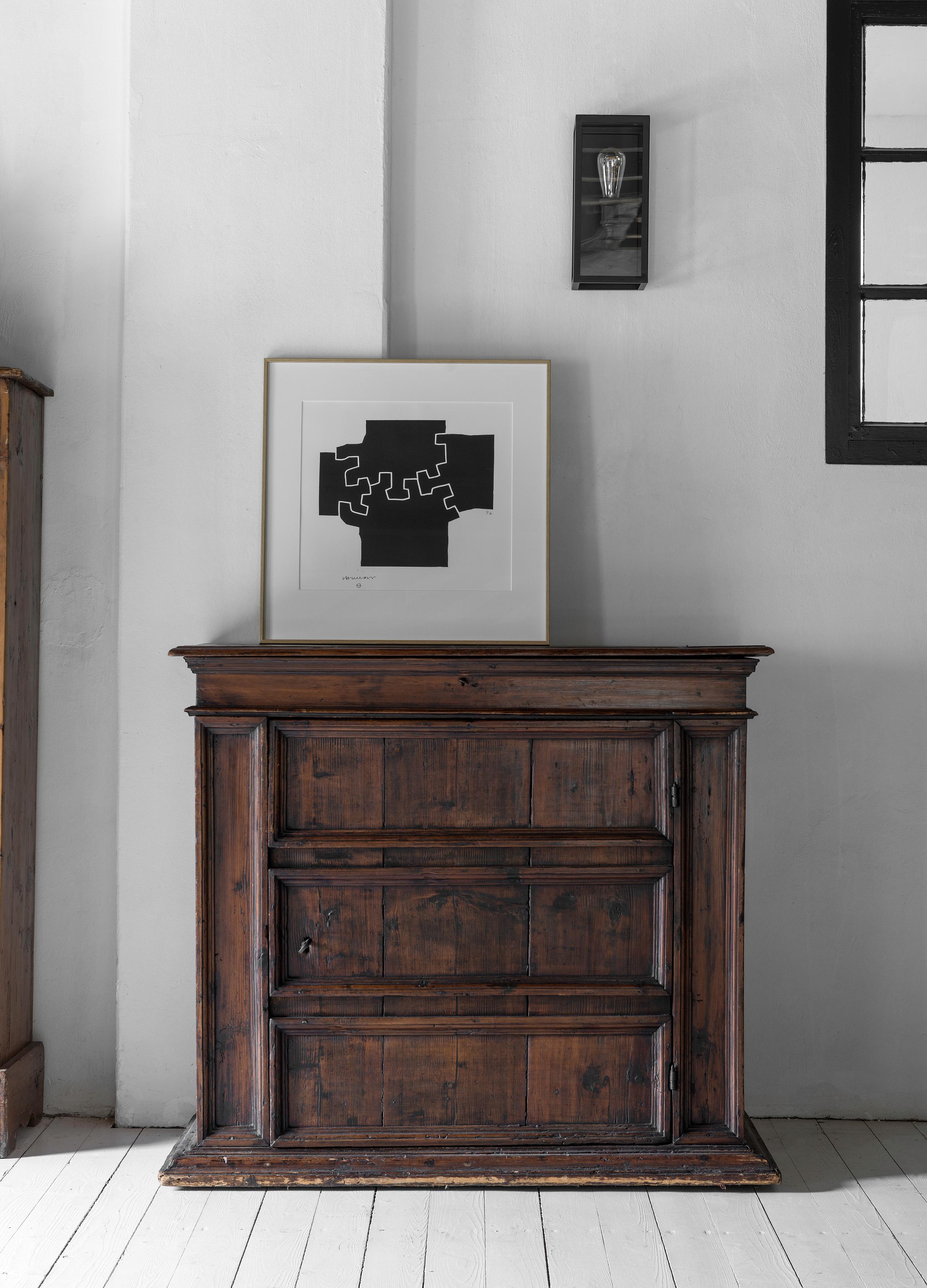 Softwood Sculptural 17th century ebonized Italian sideboard For Sale