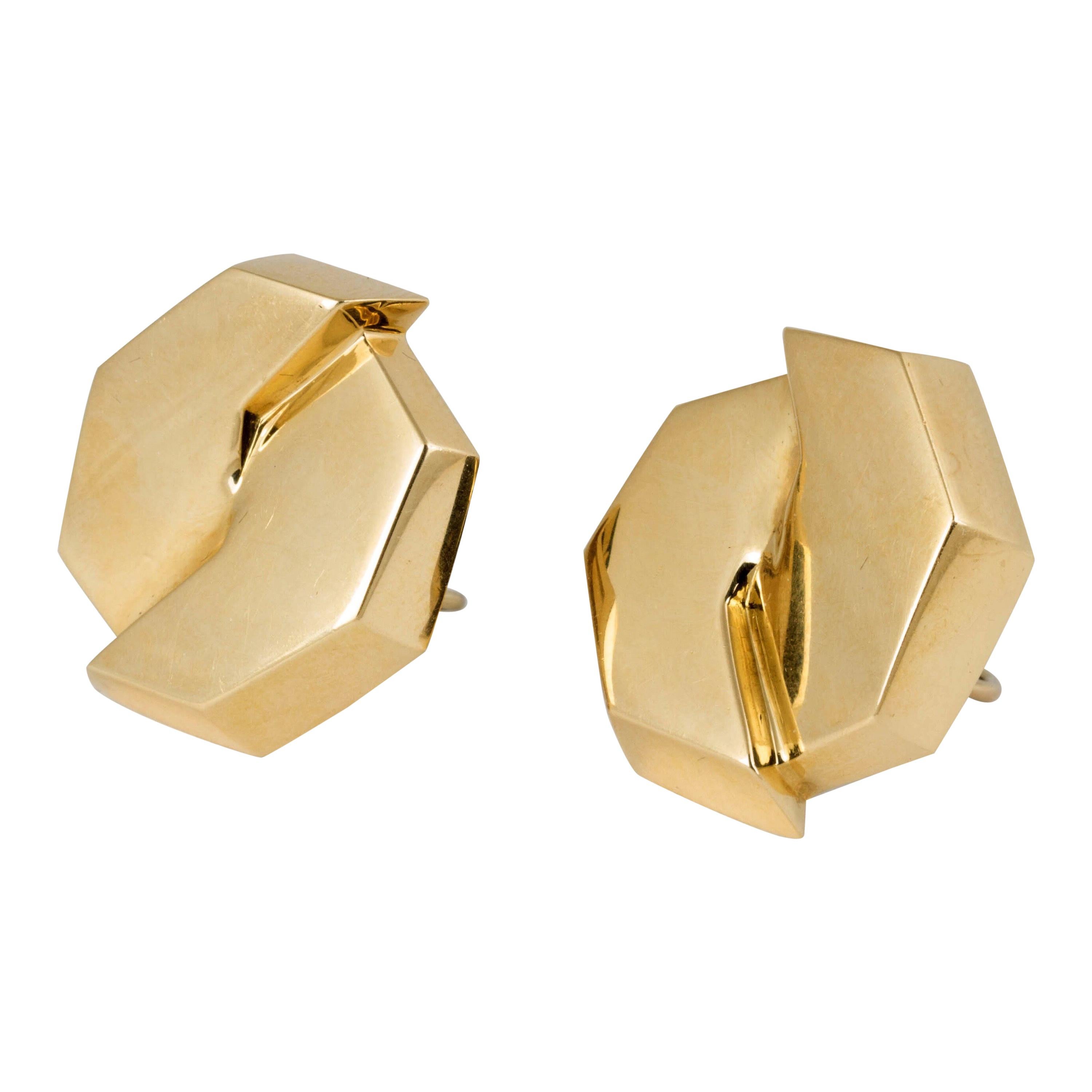 Sculptural 18 Karat Yellow Gold Earclips For Sale